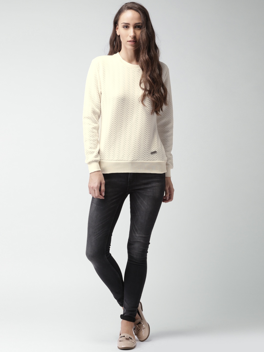 

Mast & Harbour Cream-Coloured Sweatshirt