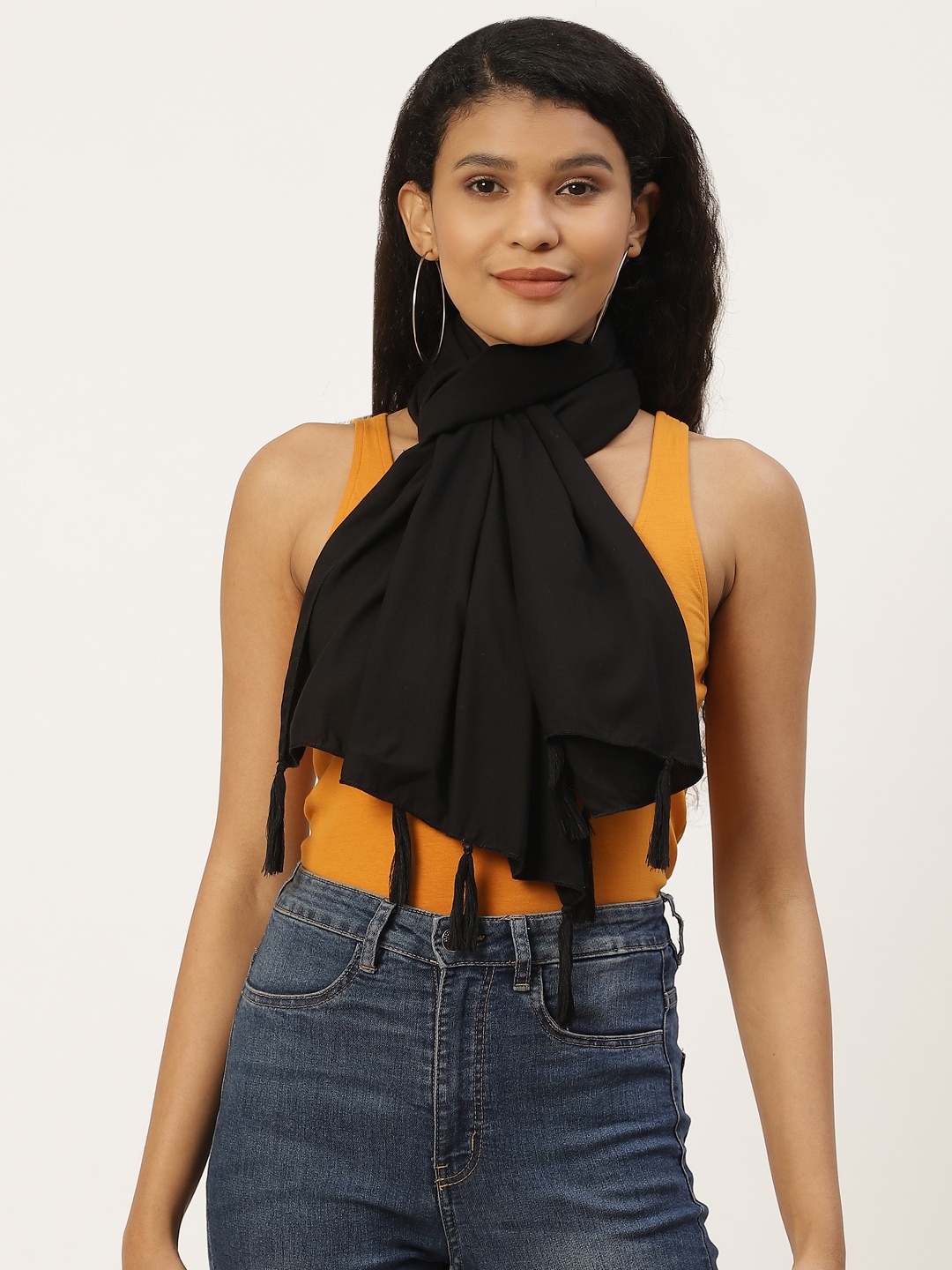 

Trend Arrest Women Black Solid Stole