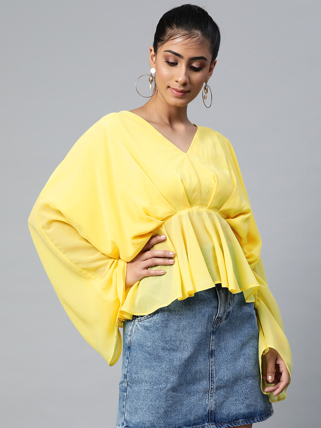 

SASSAFRAS Yellow Batwing Sleeves Georgette Empire Top