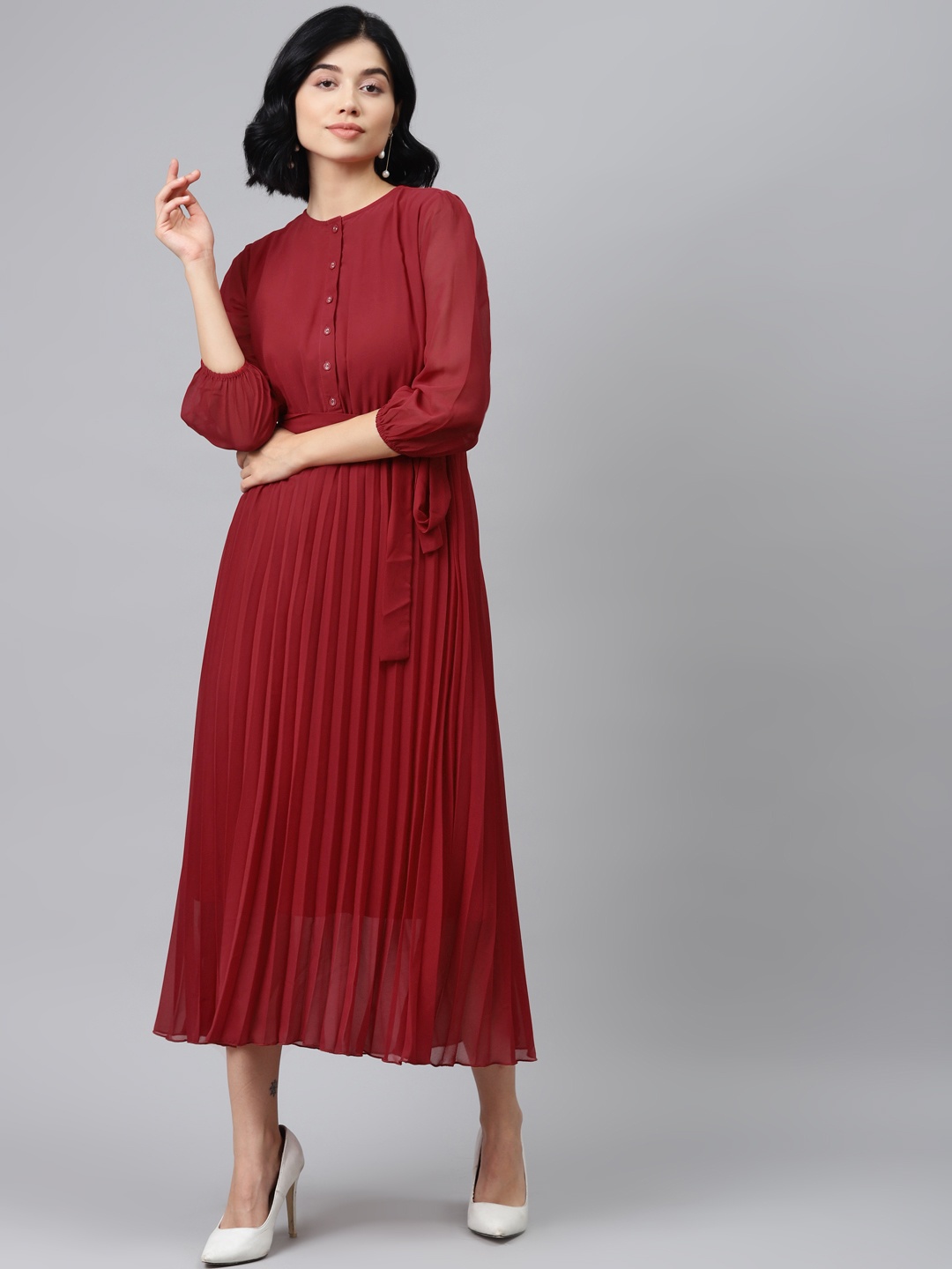 

SASSAFRAS Women Maroon Solid Accordion Pleats A-Line Dress