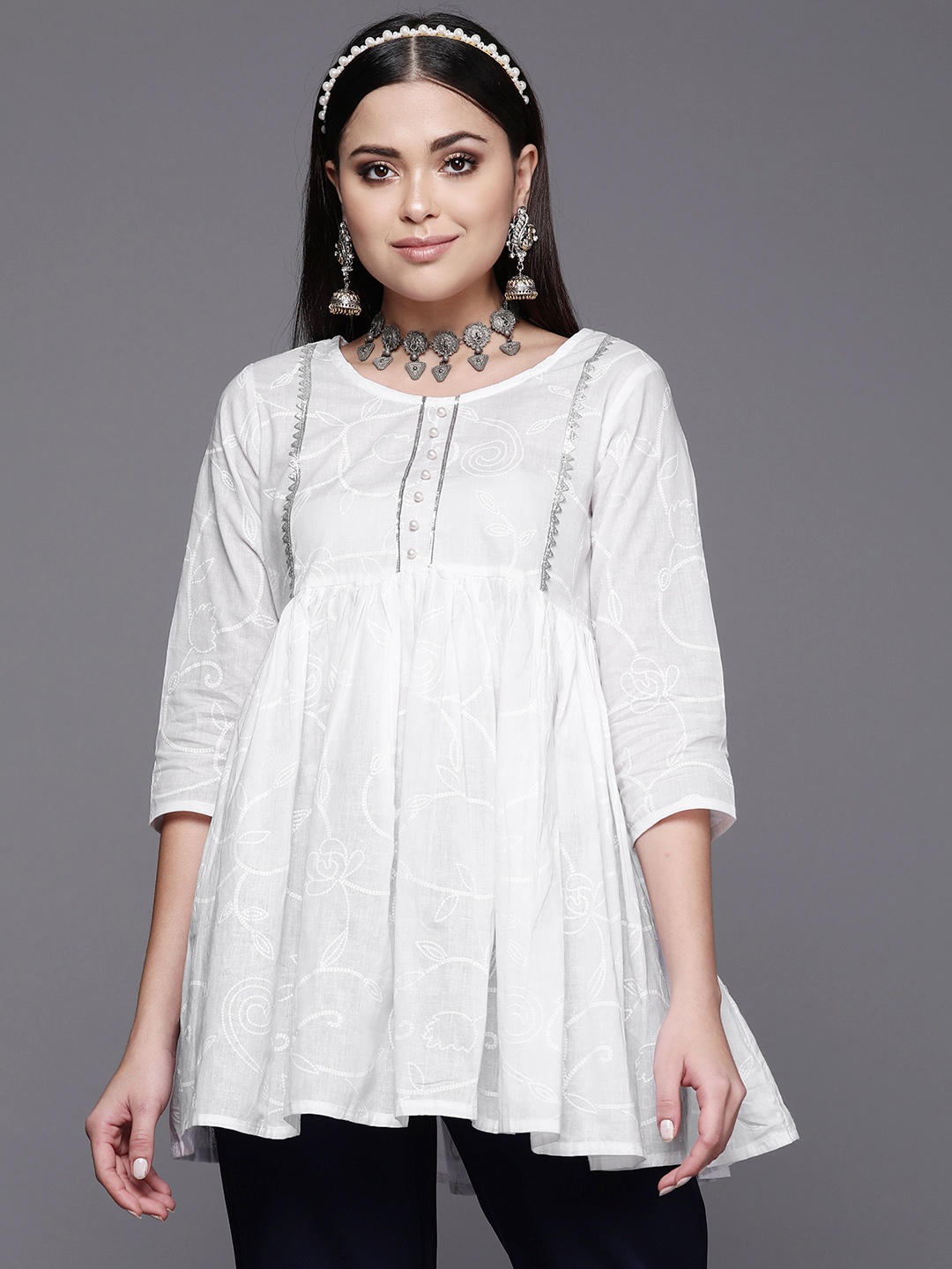 

Ahalyaa Floral Embroidered Cotton Peplum Longline Top, Off white