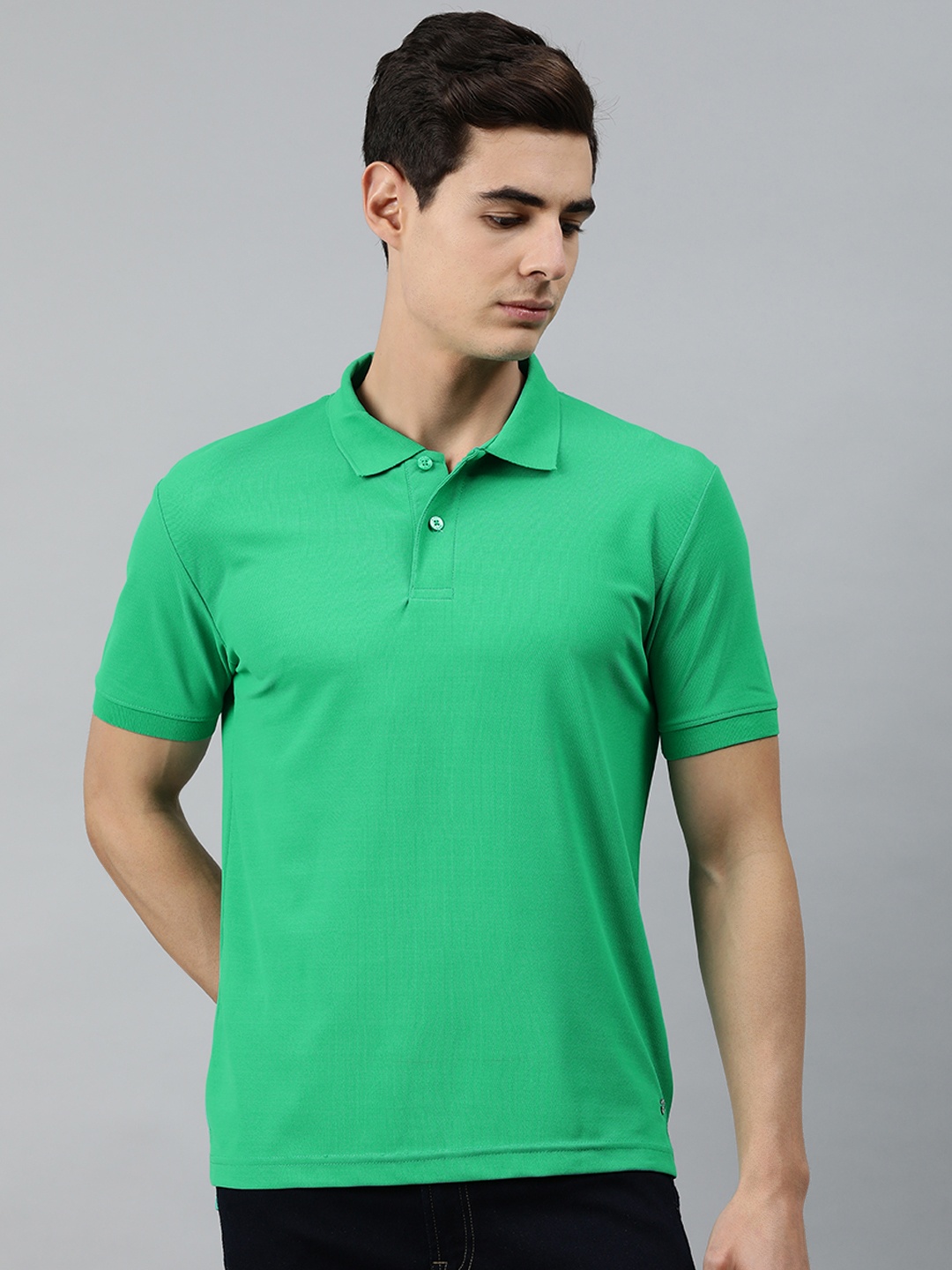 

MARCA Disati Men Green Solid Polo Collar T-shirt
