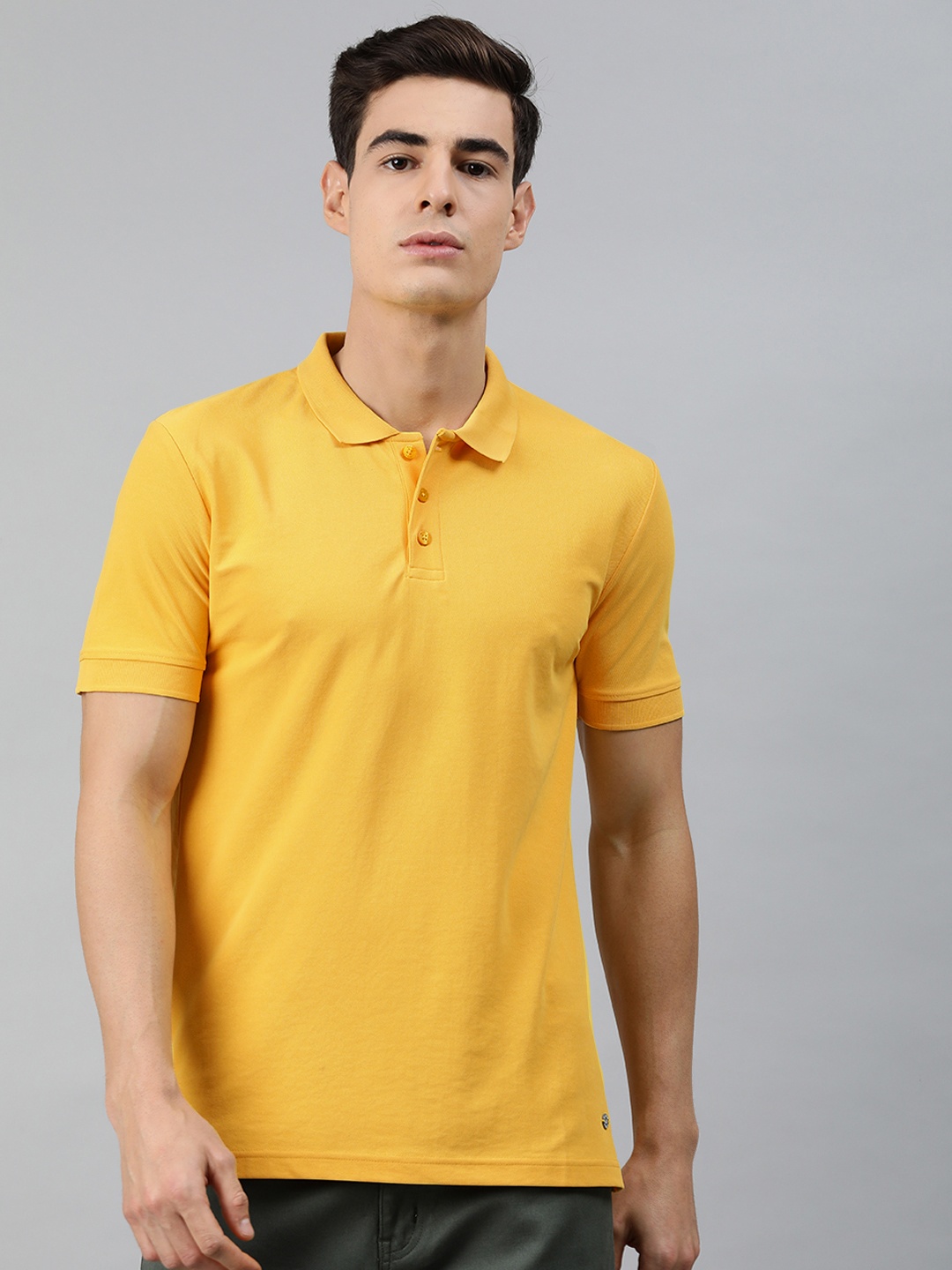 

MARCA Disati Men Yellow Solid Polo Collar T-shirt