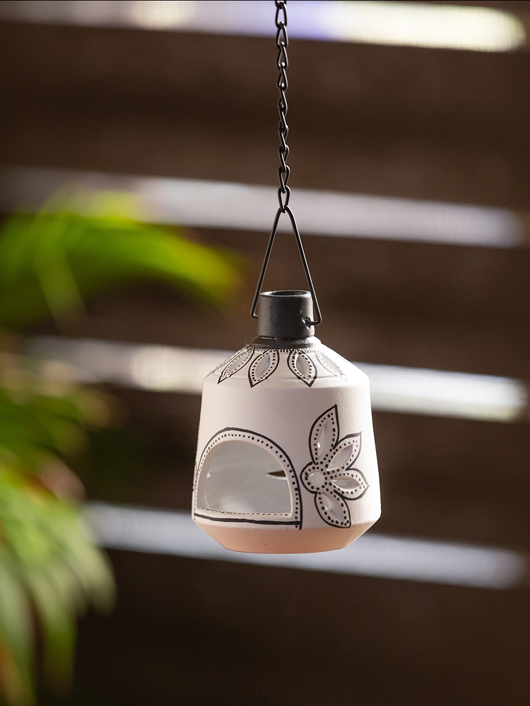 

ExclusiveLane White Black Terracotta Hand-Painted Hanging Tea-Light Candle Holder