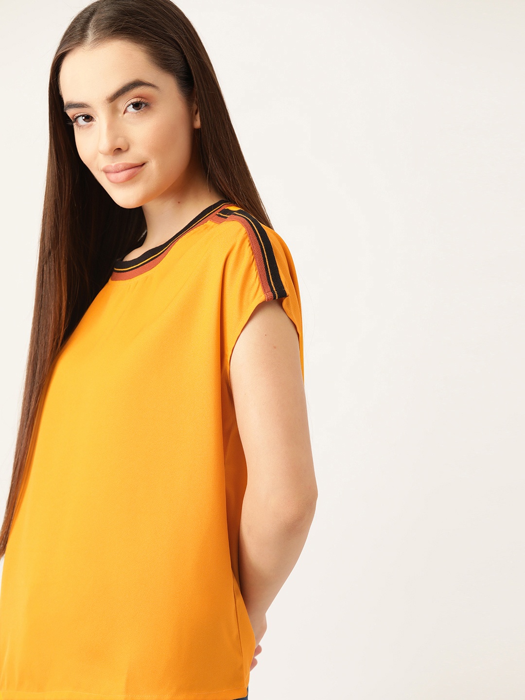 

Chemistry Mustard Yellow Extended Sleeves Boxy Top