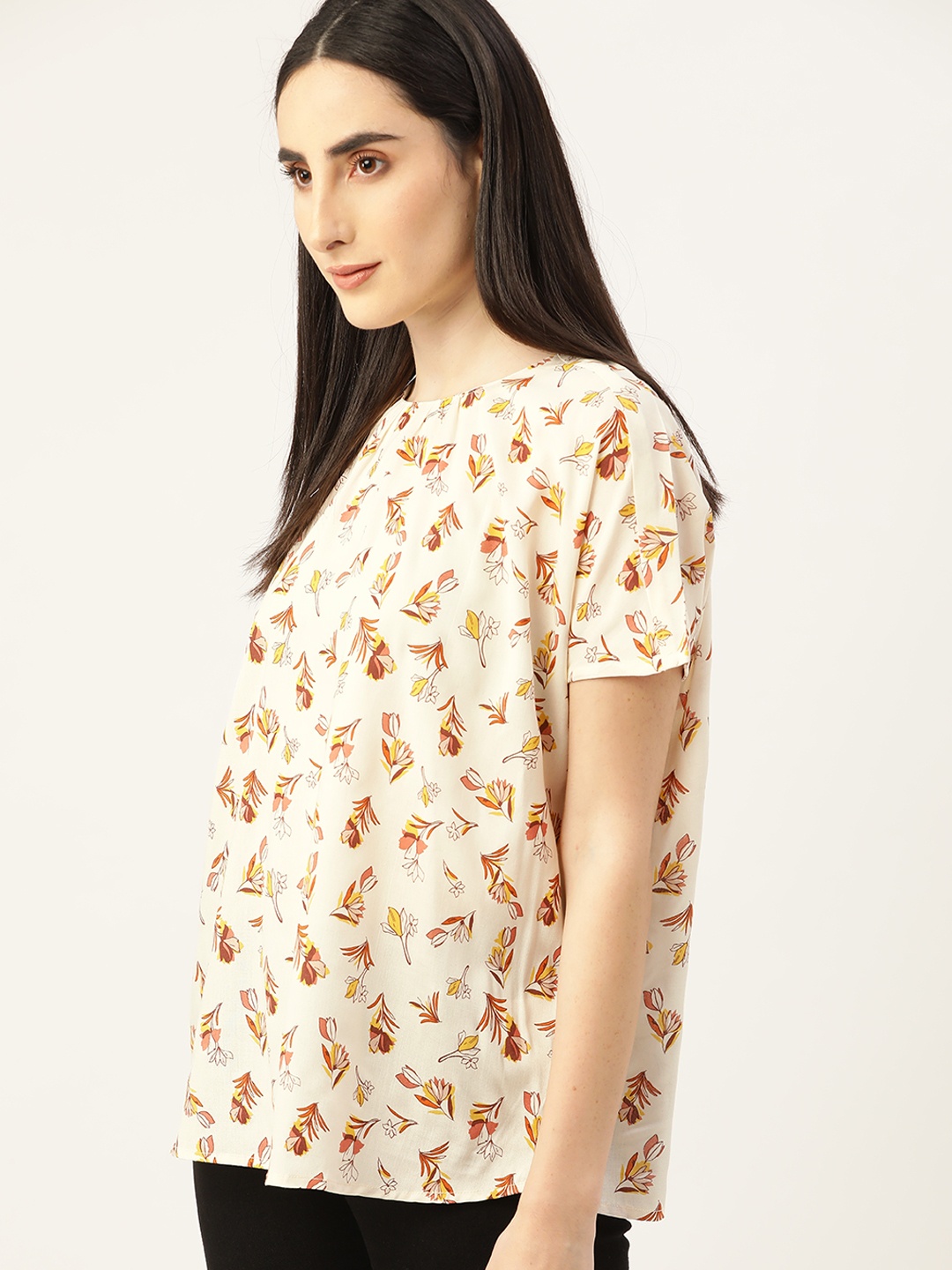 

Chemistry Cream & Brown Floral Printed Extended Sleeves Regular Top