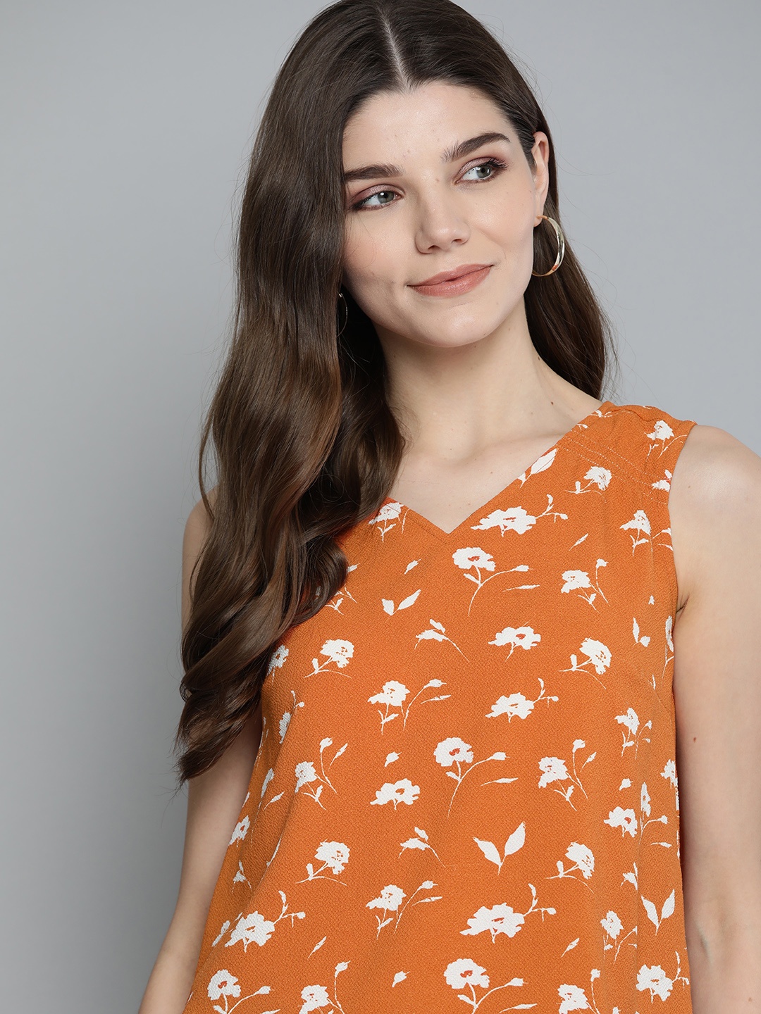 

Chemistry Orange & Off White Floral Printed A-Line Top