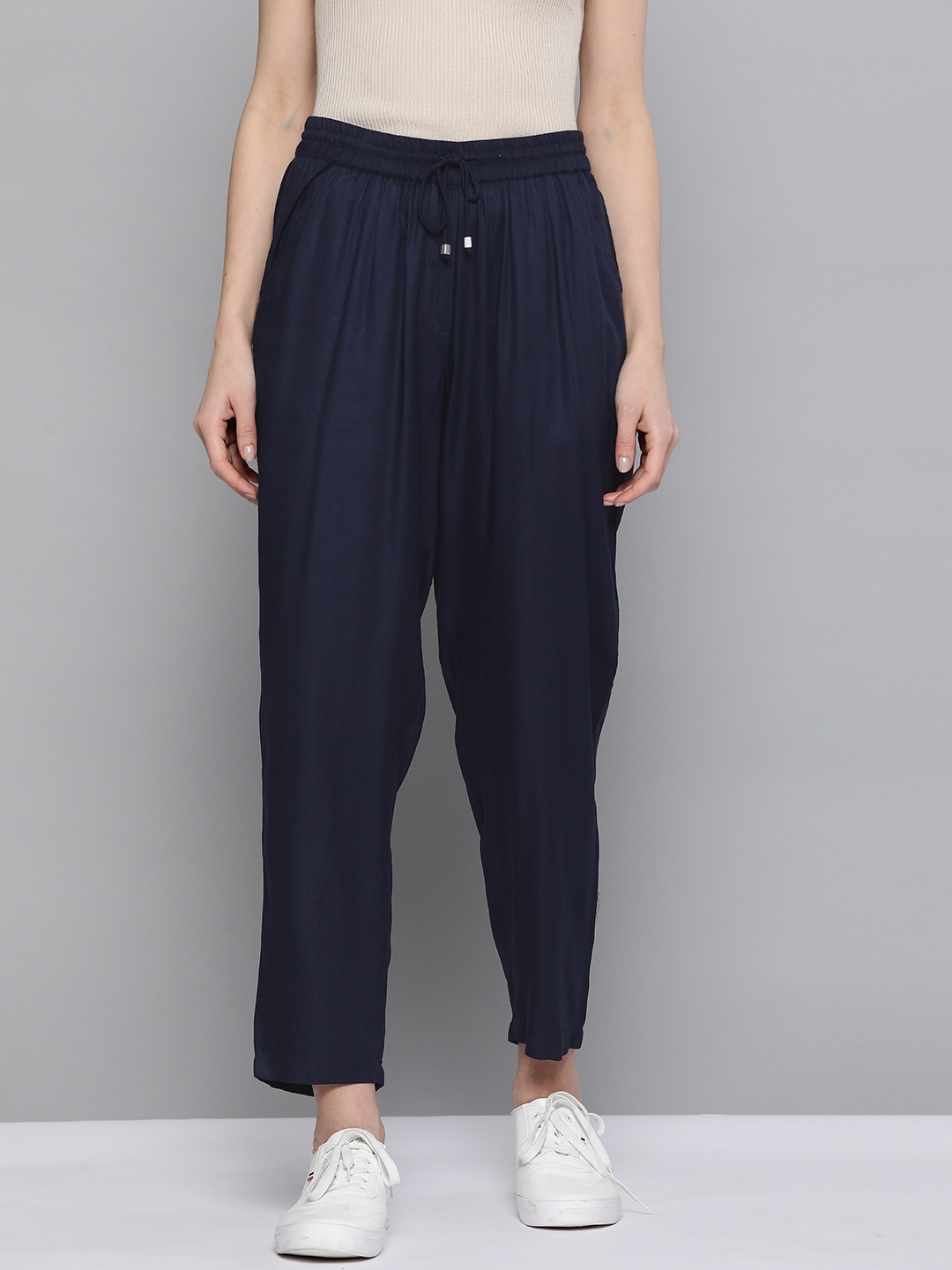 

Chemistry Women Navy Blue Regular Fit Solid Trousers
