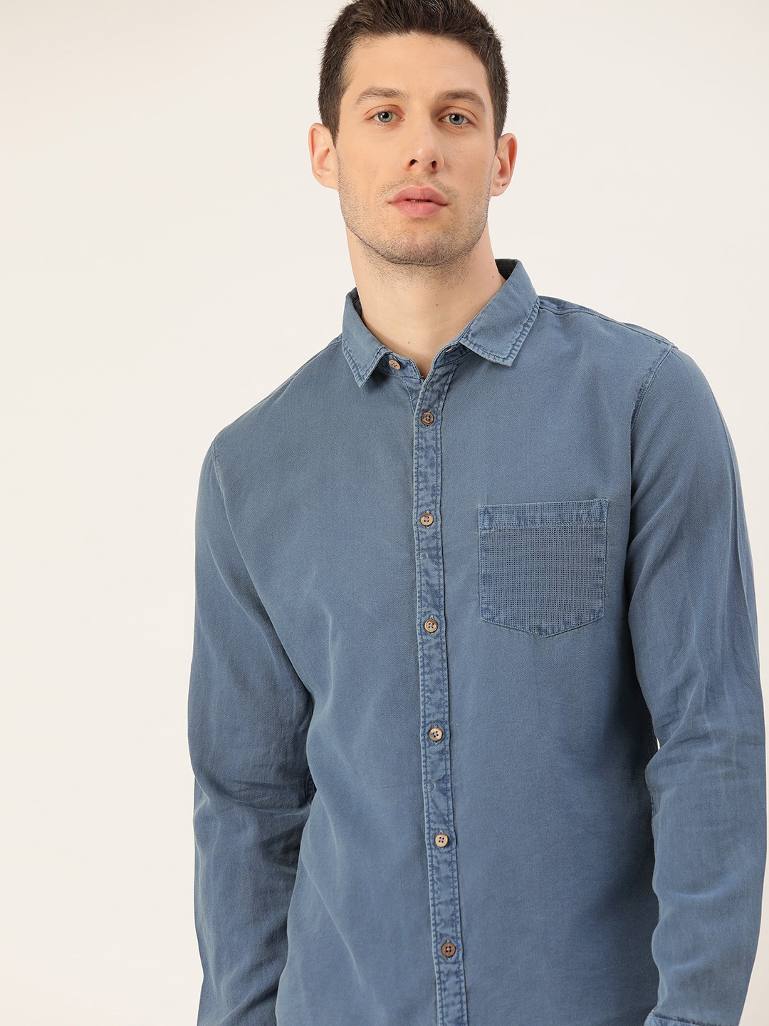 

ether Kora Natural Dyed Men Blue Solid Pure Cotton Sustainable Casual Shirt