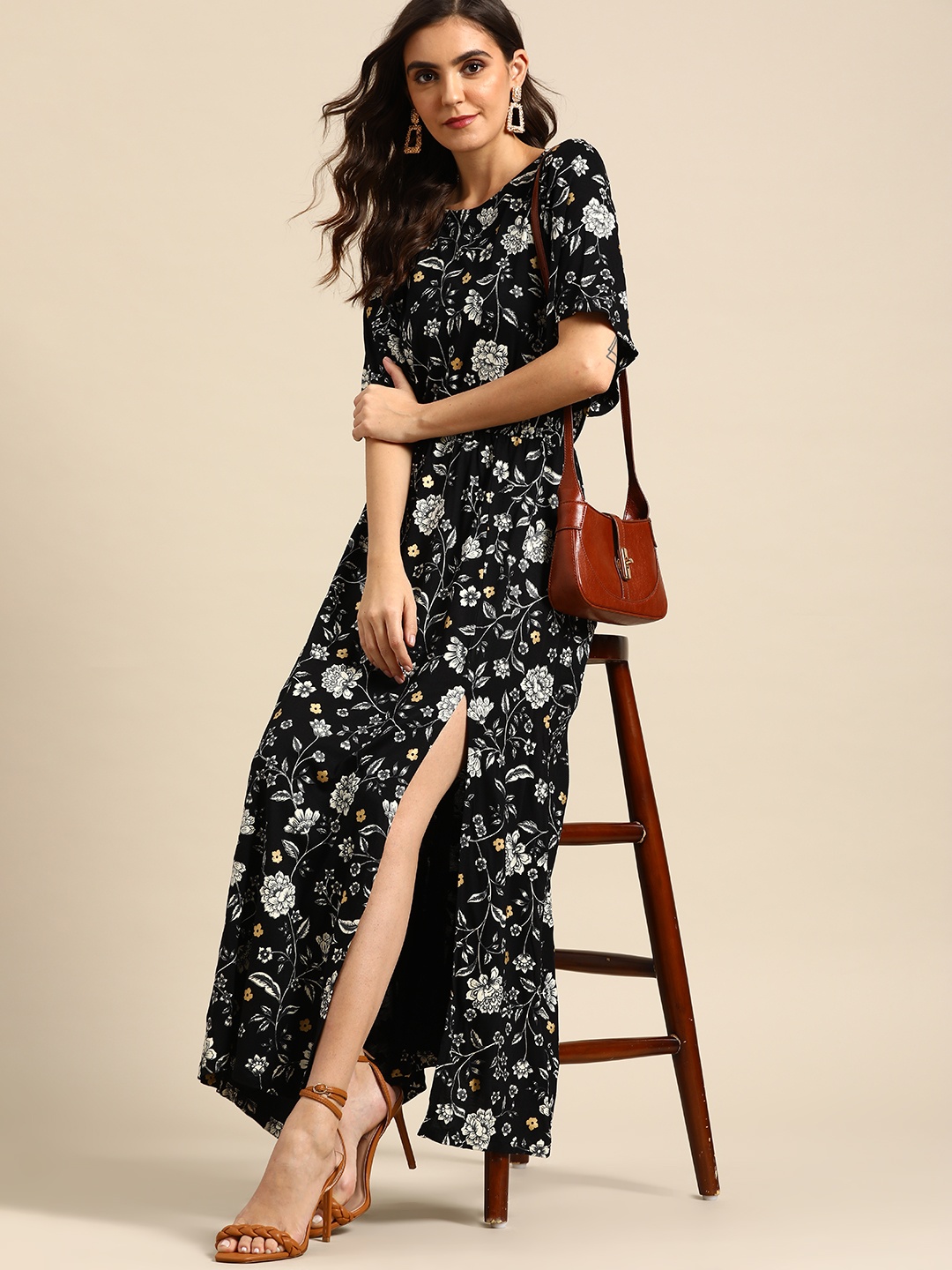 

Routes by All About You Women Black & White Floral Printed Sheath Maxi Dress