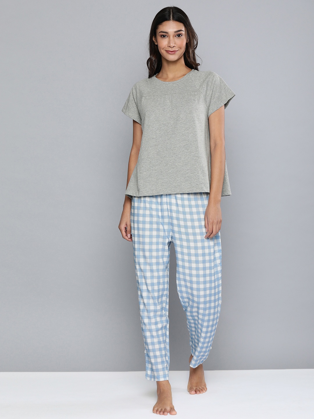

Chemistry Women Grey & Blue Checked Night suit