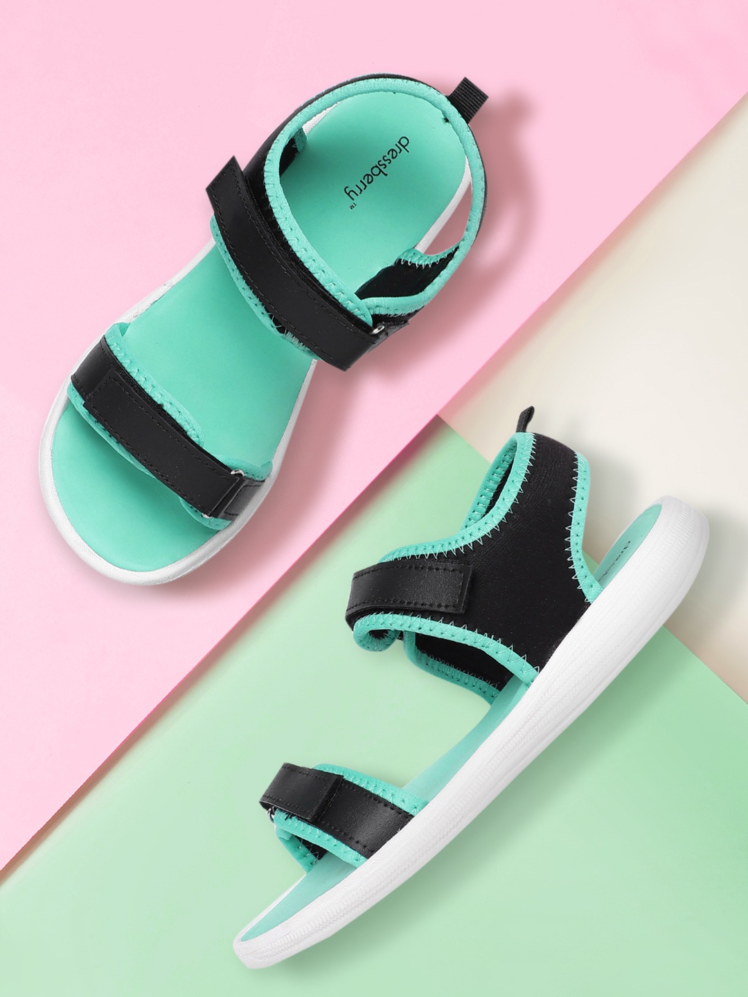 

DressBerry Women Black & Turquoise Blue Solid Sports Sandals