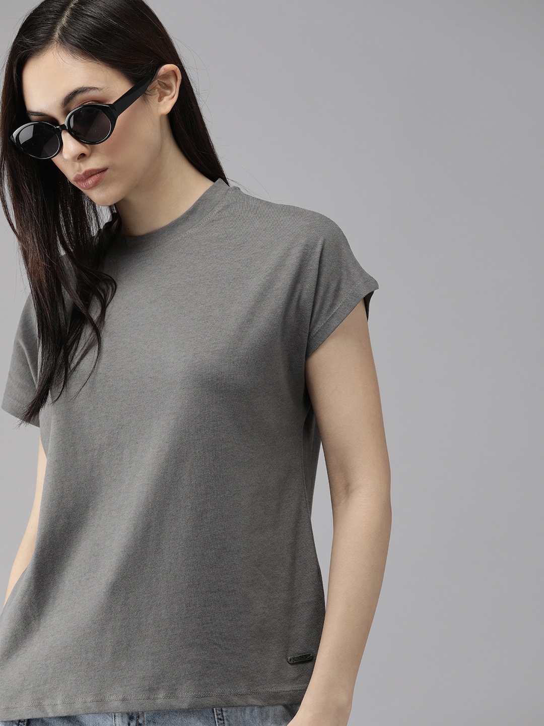 

The Roadster Lifestyle Co Women Charcoal Grey Extended Sleeves Pure Cotton T-shirt