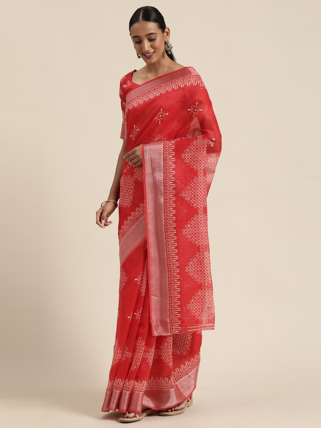 

Saree mall Red & White Cotton Blend Printed Bandhani Saree