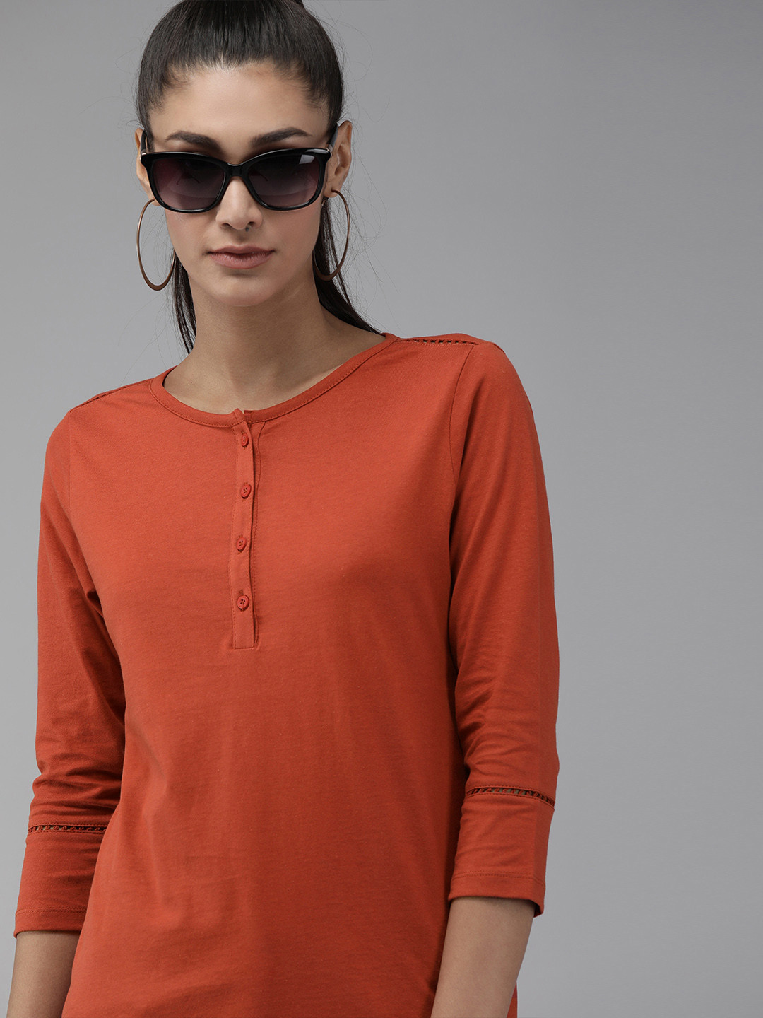 

The Roadster Lifestyle Co Women Rust Red Solid Pure Cotton Regular Top