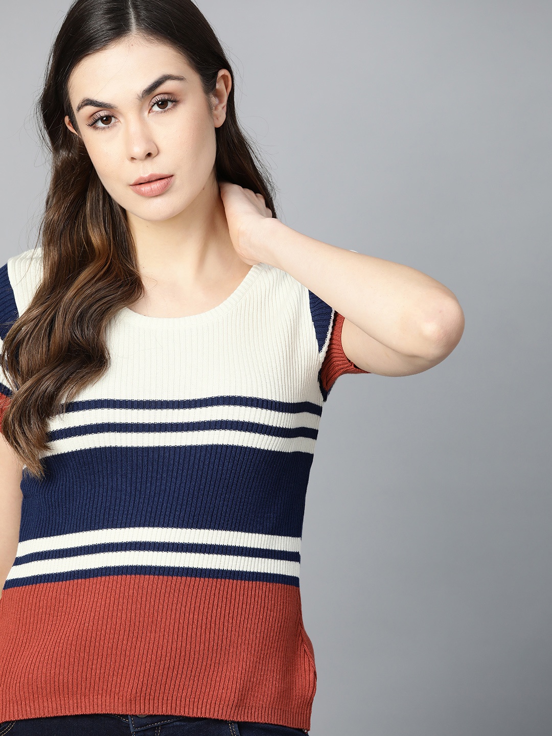 

The Roadster Lifestyle Co Off White & Navy Blue Striped Flat Knit Top