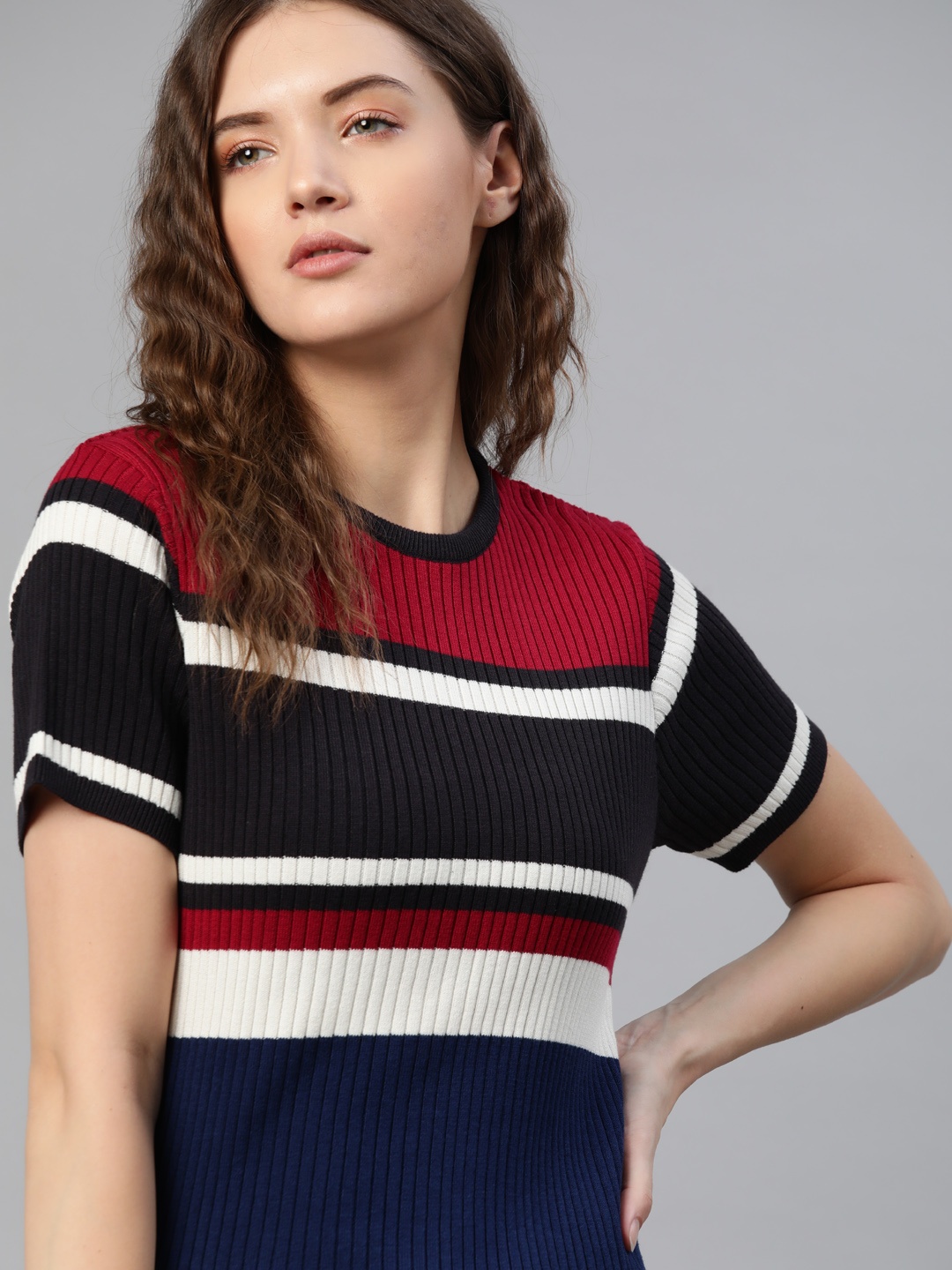 

The Roadster Lifestyle Co Maroon & Black Striped Winter Top