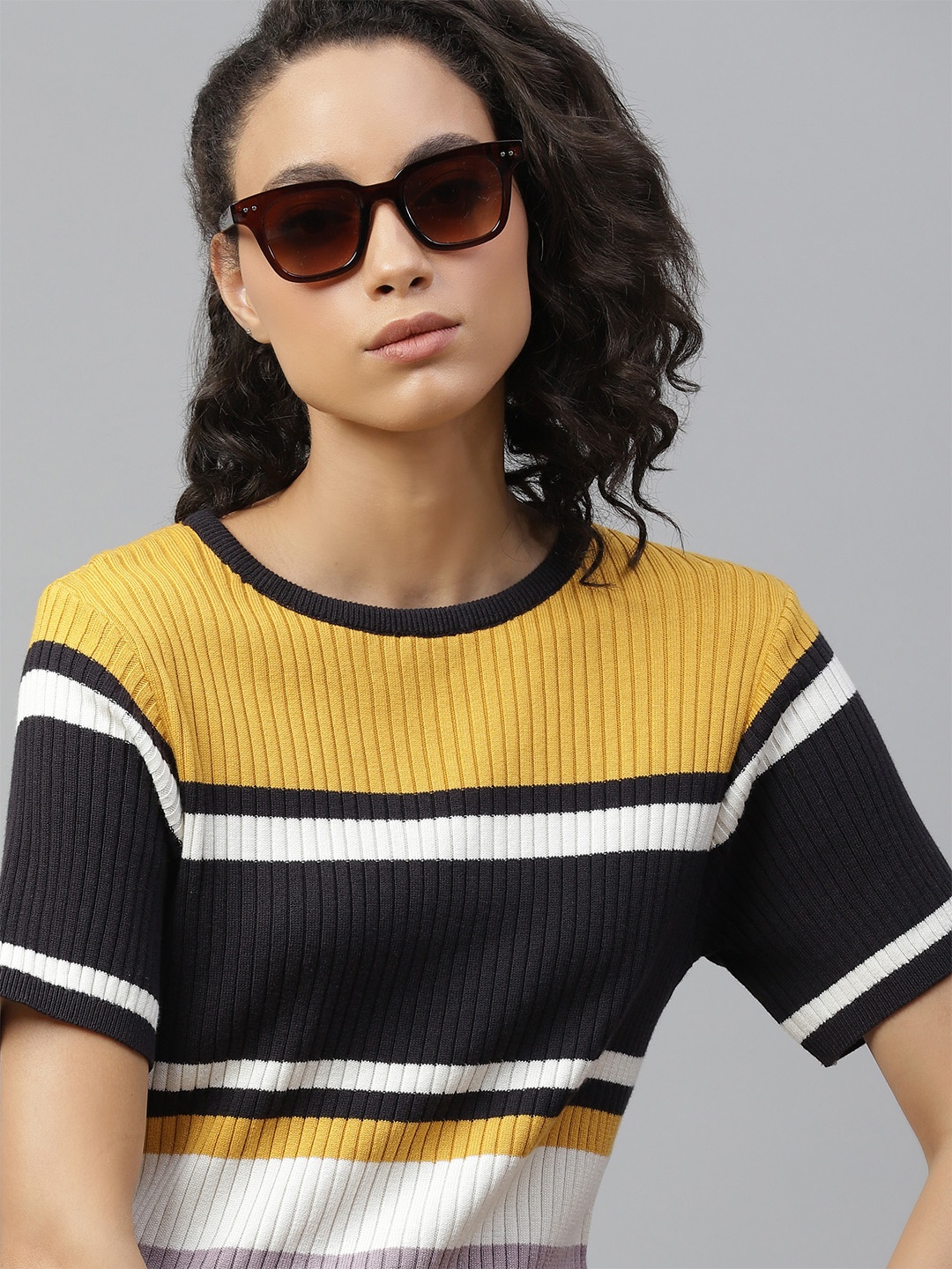 

The Roadster Lifestyle Co Mustard Yellow & Black Colourblocked Ribbed Flat Knit Top