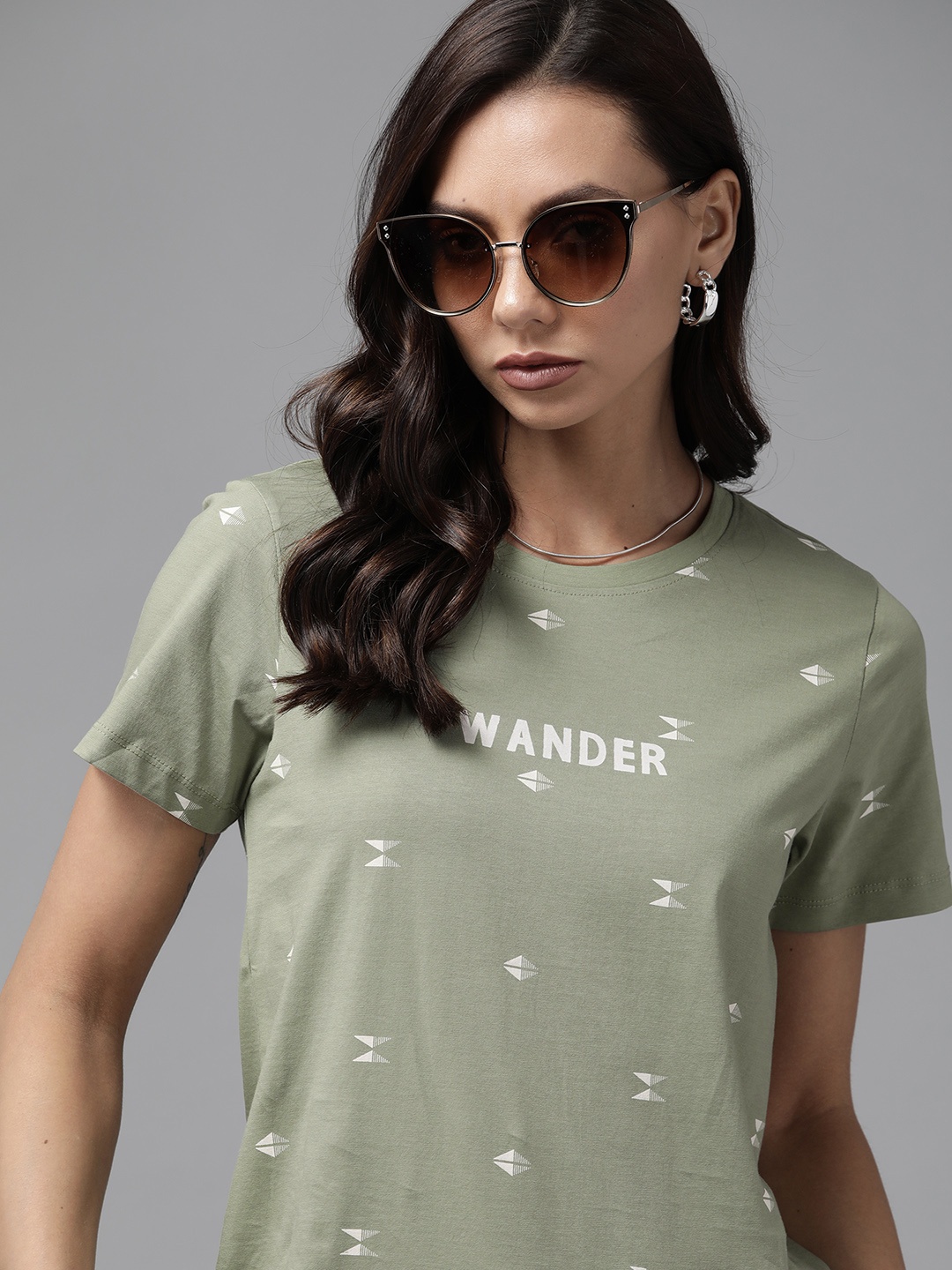 

Roadster Women Green & Off White Printed Pure Cotton T-shirt