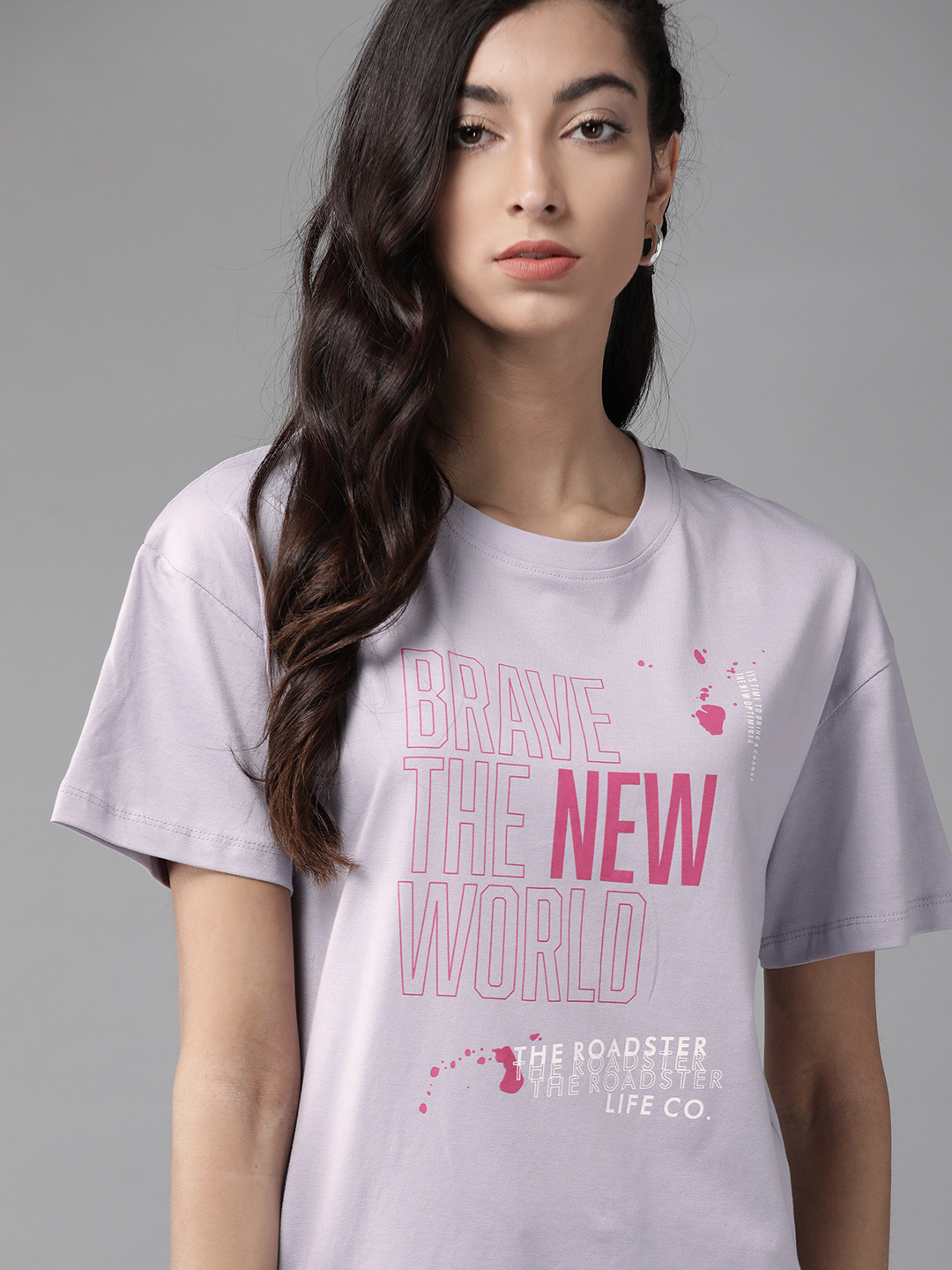 

The Roadster Lifestyle Co Women Lavender Printed Boxy Fit Round Neck Pure Cotton T-shirt