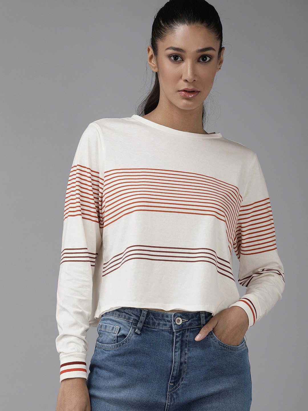 

The Roadster Lifestyle Co Women White Red Striped Round Neck T-shirt