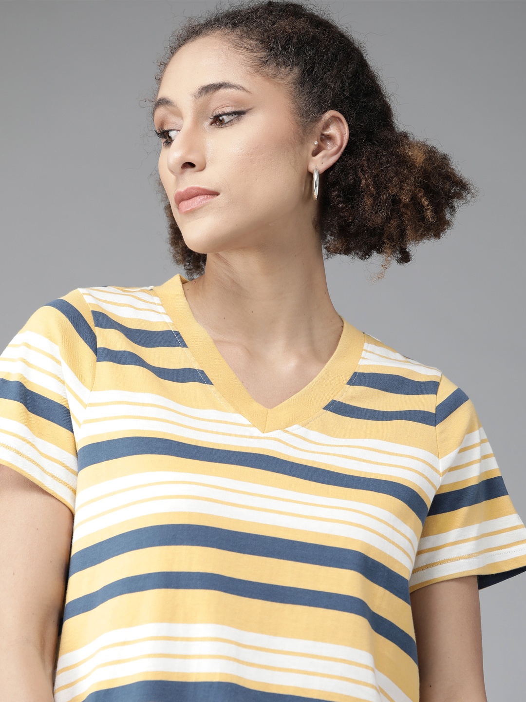 

The Roadster Lifestyle Co Women Yellow & Charcoal Grey Easy Boxy Pure Cotton Striped T-shirt