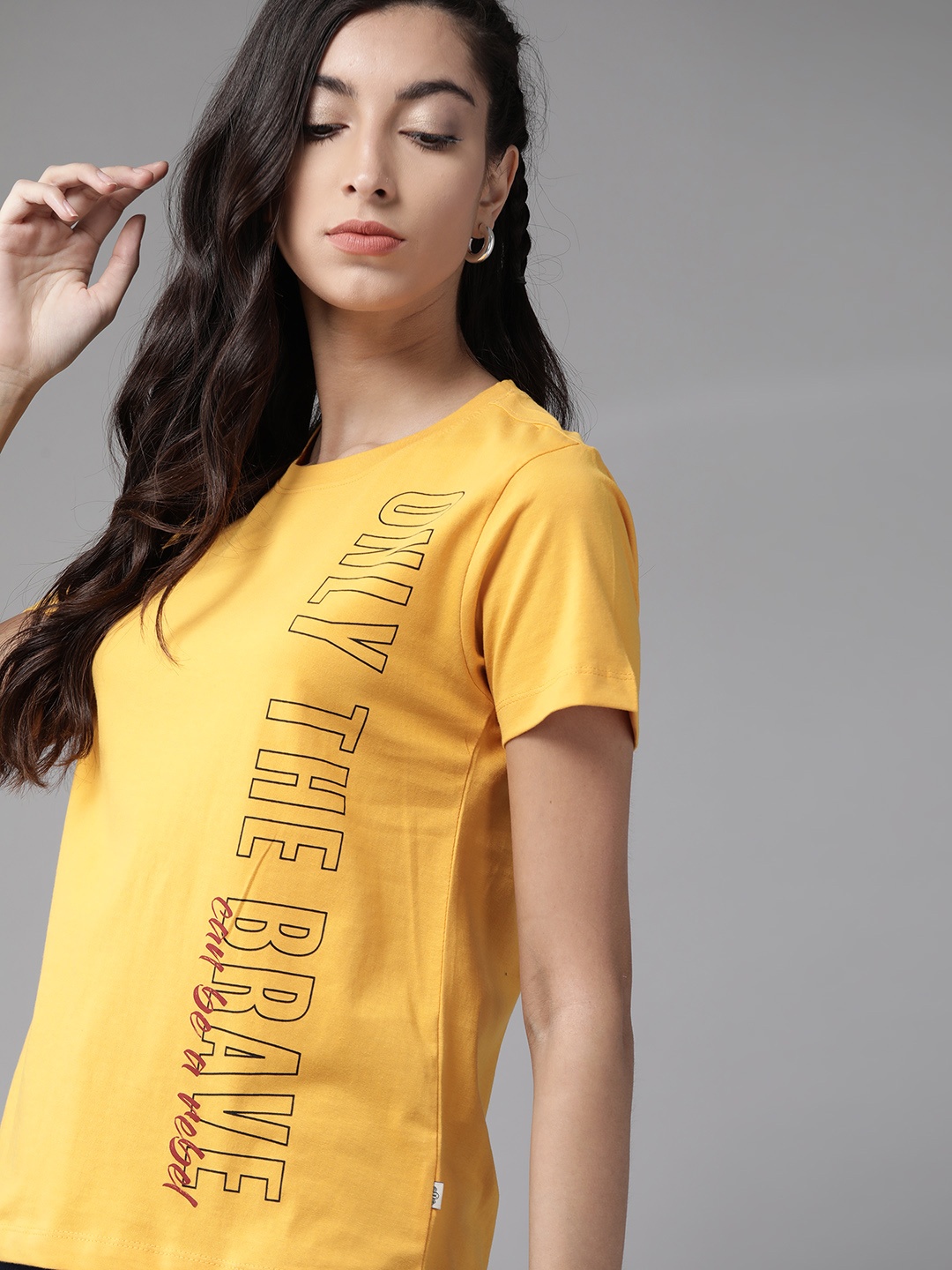 

The Roadster Lifestyle Co Women Yellow Printed Round Neck Pure Cotton T-shirt