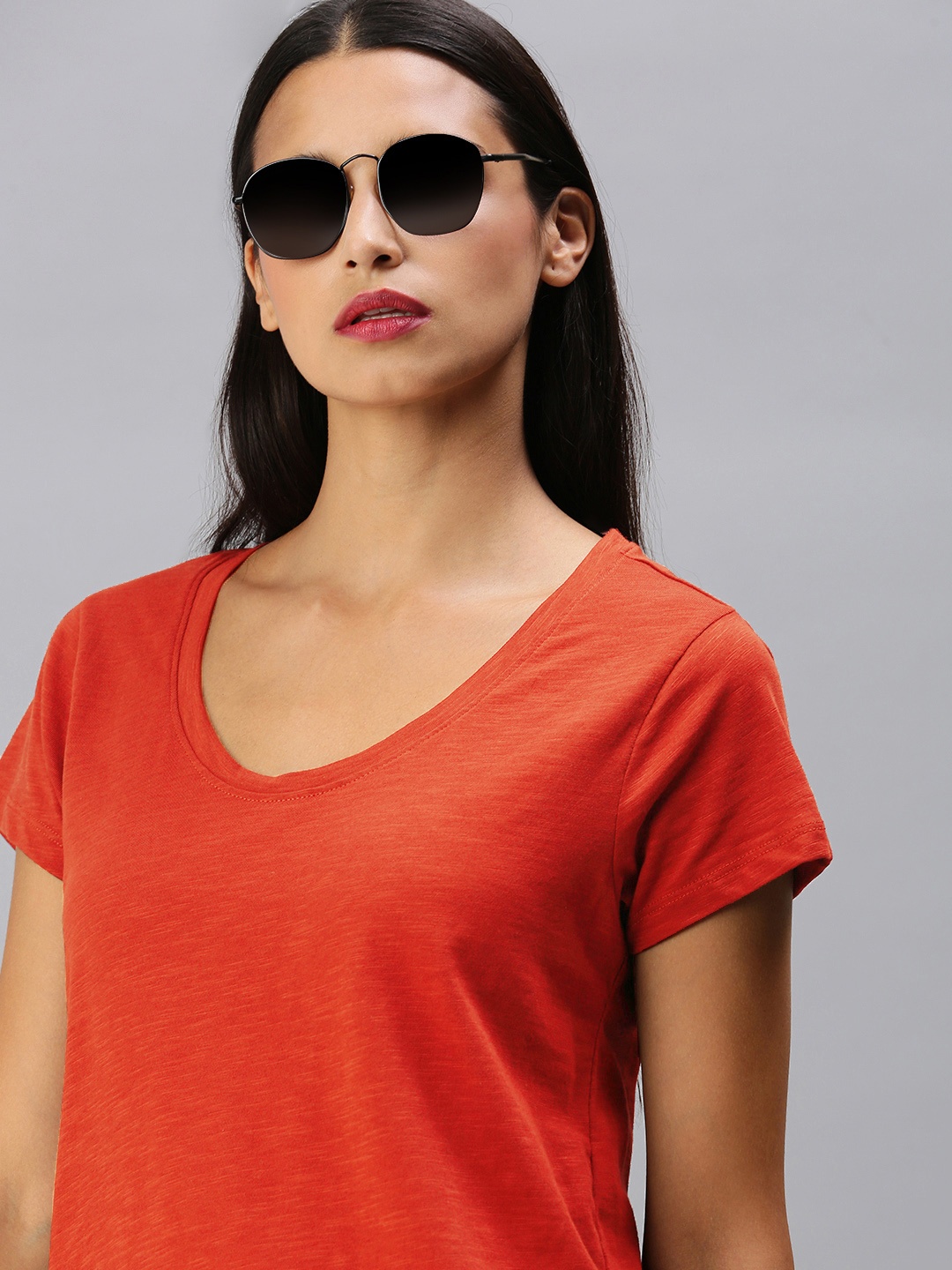 

The Roadster Lifestyle Co Women Rust Red Solid V-Neck Pure Cotton T-shirt