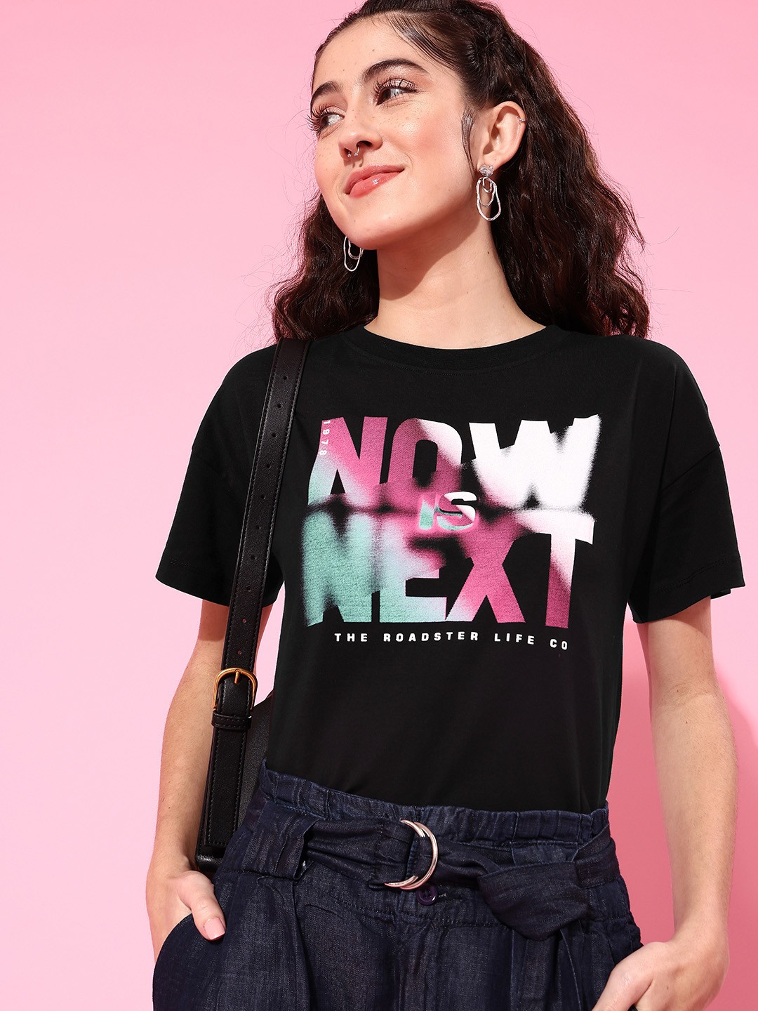 

The Roadster Lifestyle Co Women Black Typography New Age Tshirt