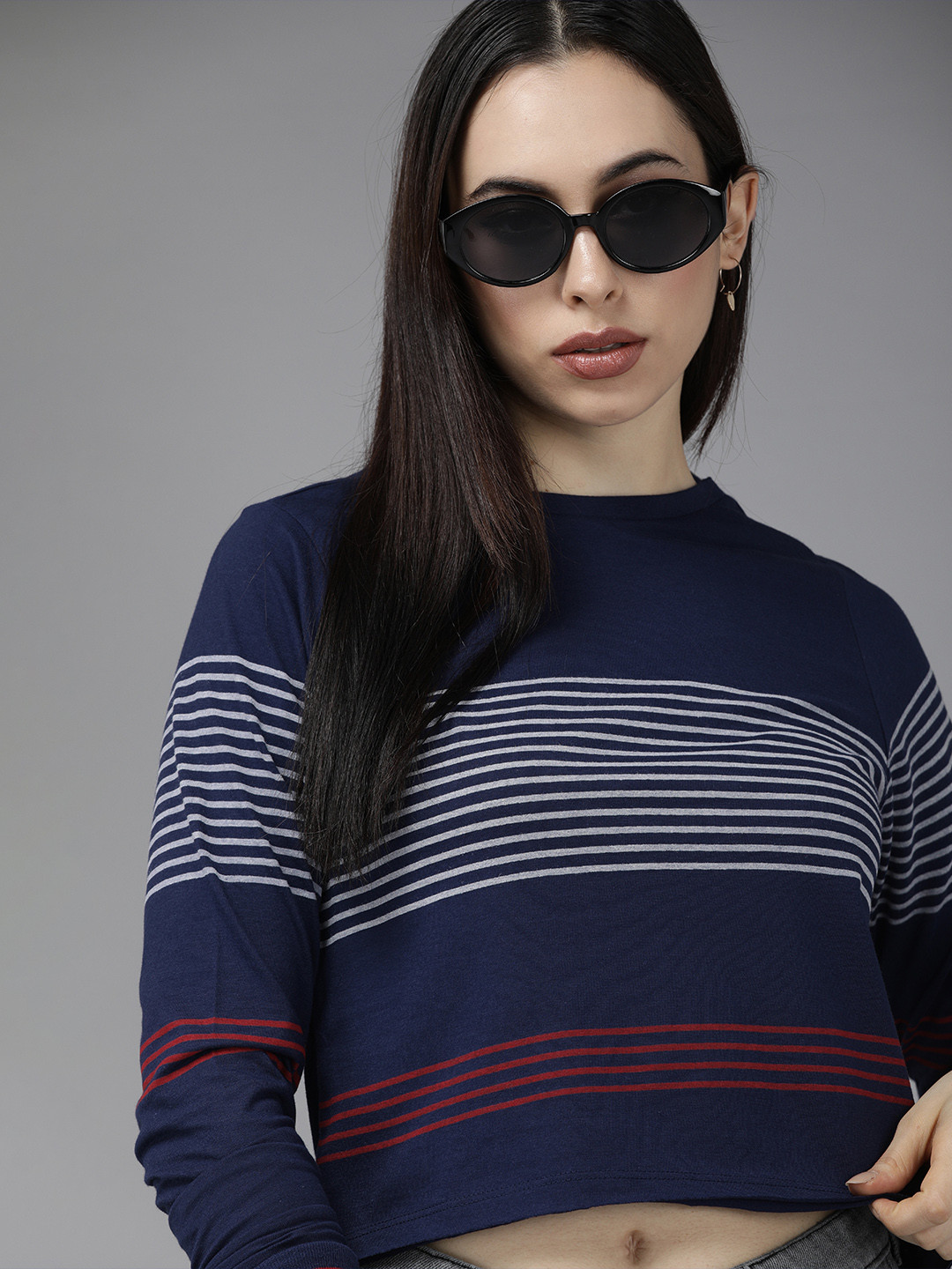 

The Roadster Lifestyle Co Women Blue and Grey Striped Crop T-shirt