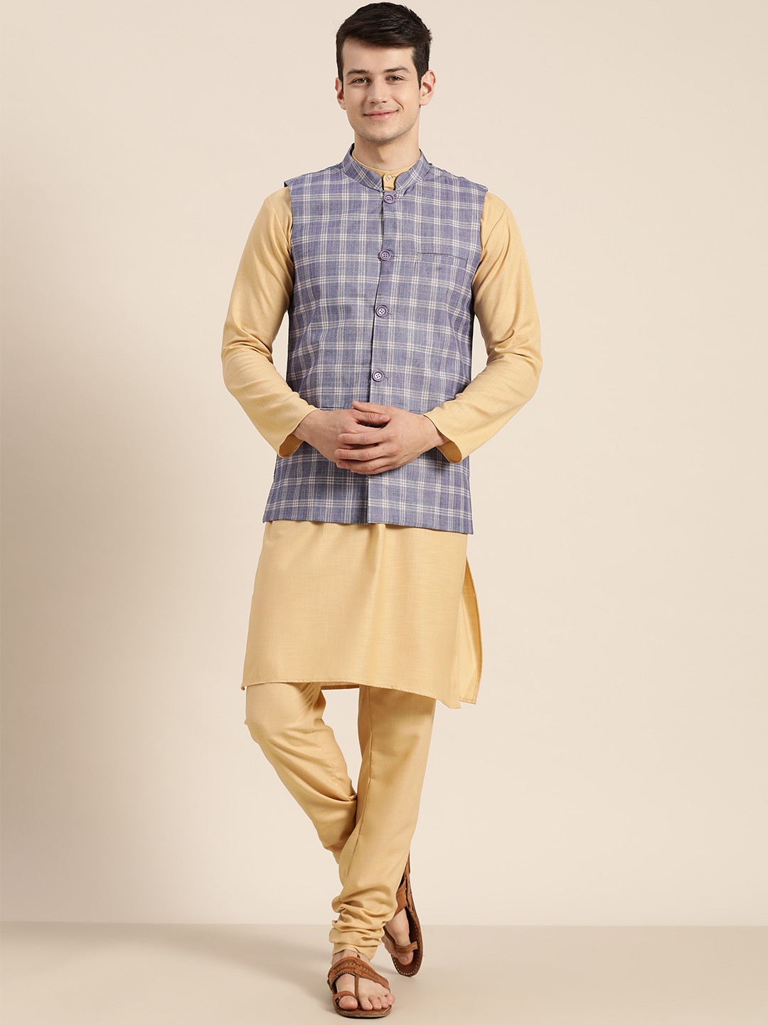 

SOJANYA Men Beige & Blue Solid Kurta with Churidar With Nehru Jacket