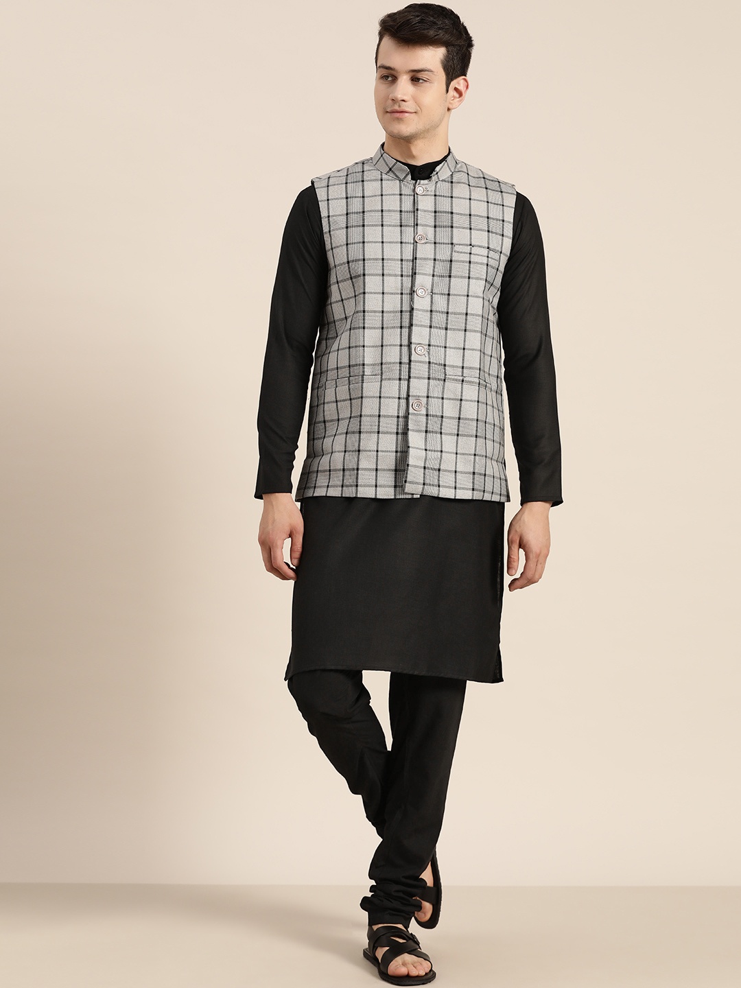 

SOJANYA Men Black Solid Kurta with Churidar & Nehru Jacket