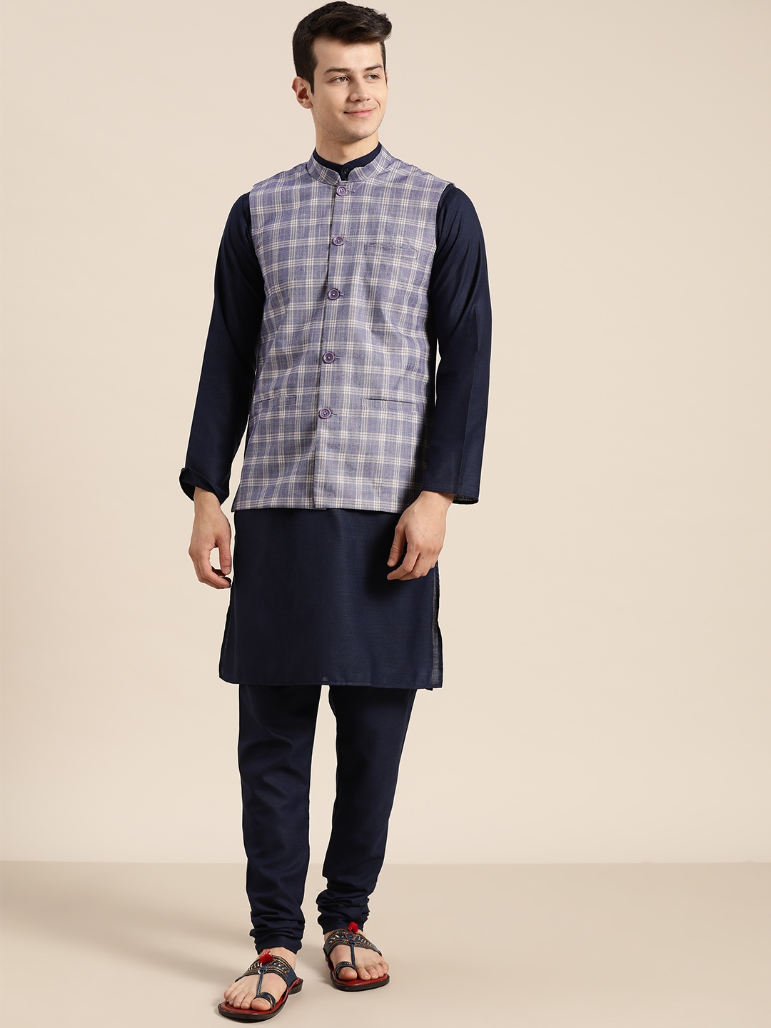 

SOJANYA Men Navy Blue & Purple Solid Kurta with Churidar With Nehru Jacket