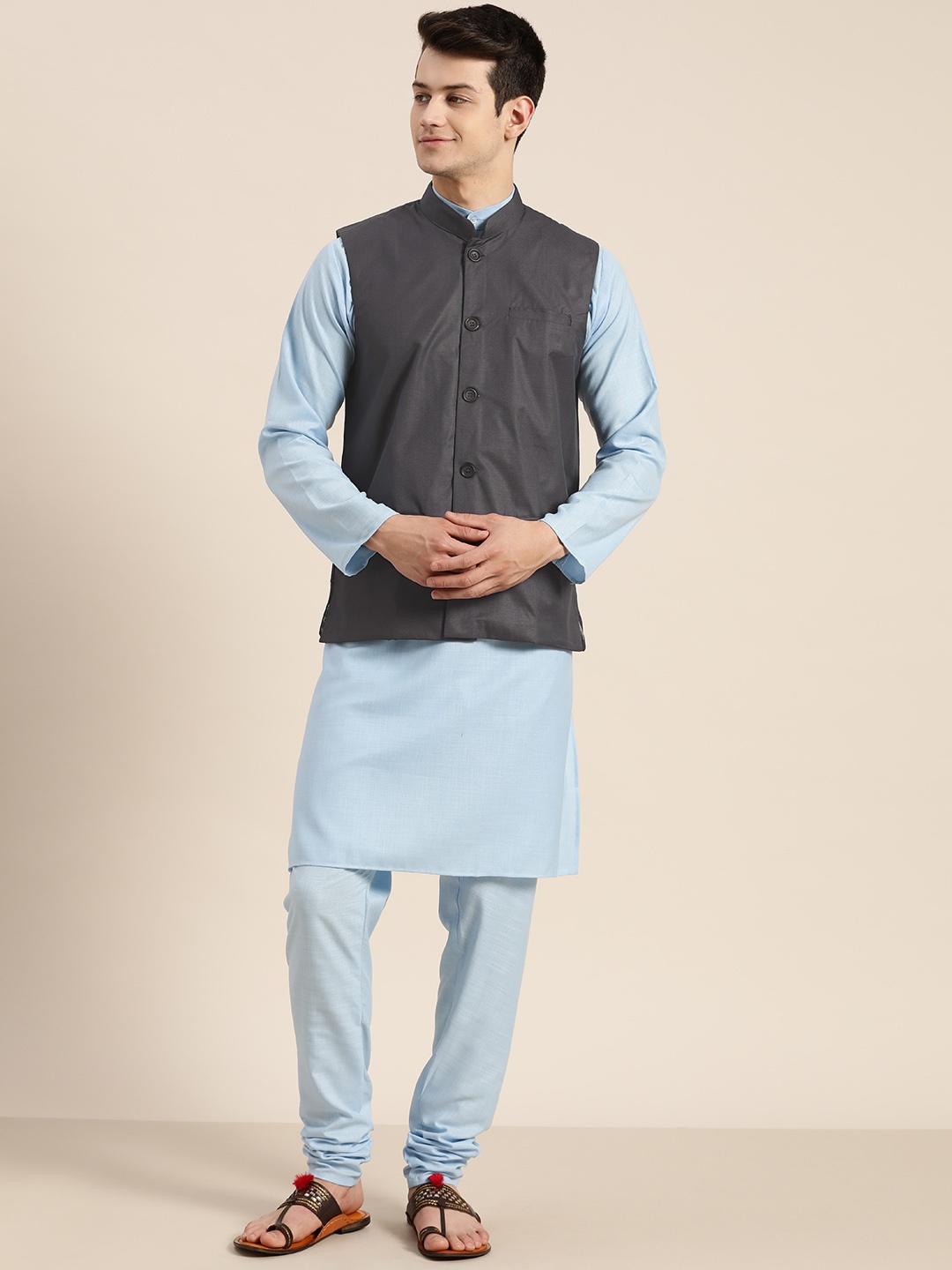 

SOJANYA Men Blue & Charcoal Grey Solid Kurta with Churidar & Nehru Jacket