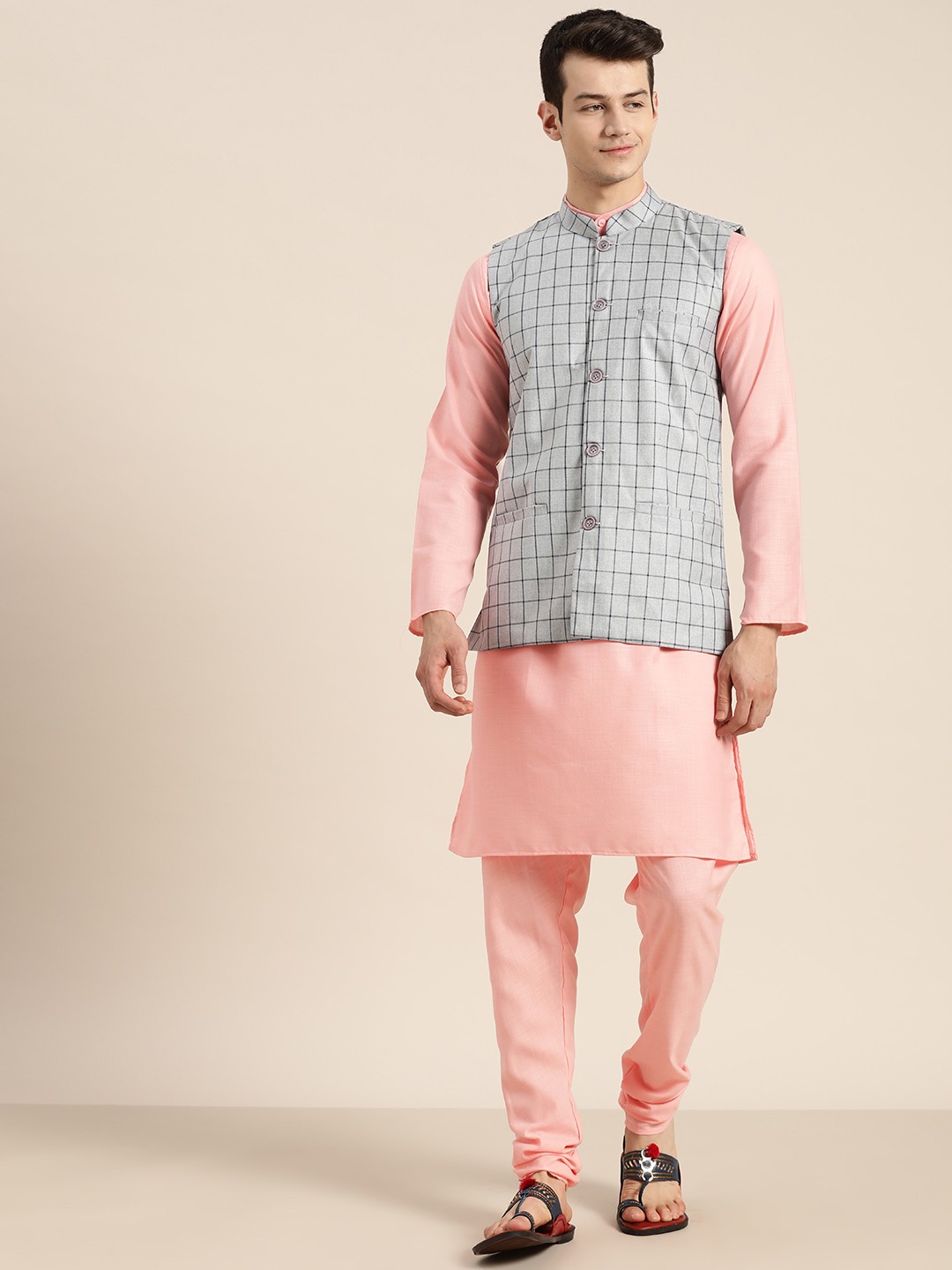 

SOJANYA Men Pink & Blue Solid Kurta with Churidar With Nehru Jacket