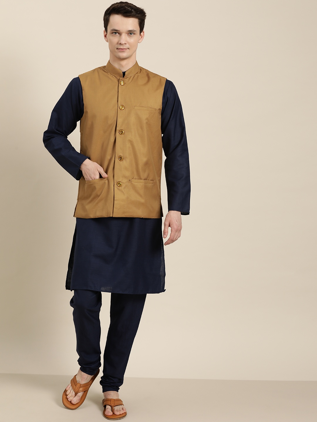 

SOJANYA Men Navy Blue & Khaki Solid Kurta with Churidar& Nehru Jacket