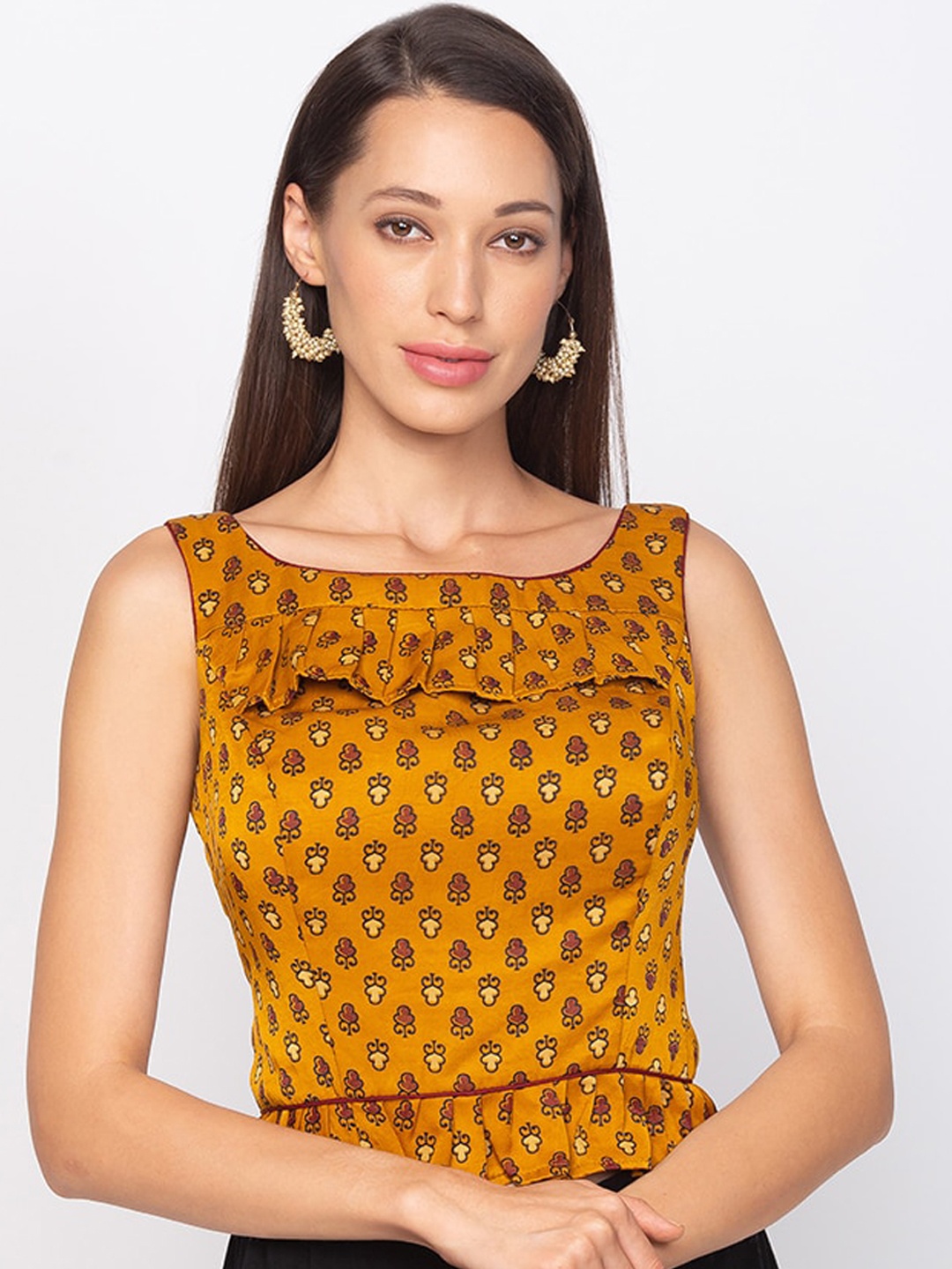 

SALWAR STUDIO Women Yellow & Maroon Printed Padded Readymade Saree Blouse
