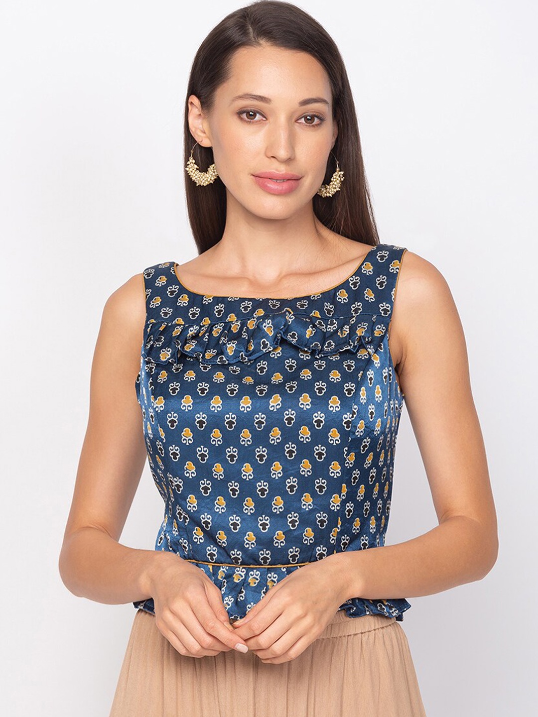 

SALWAR STUDIO Women Blue & Yellow Printed Padded Readymade Saree Blouse