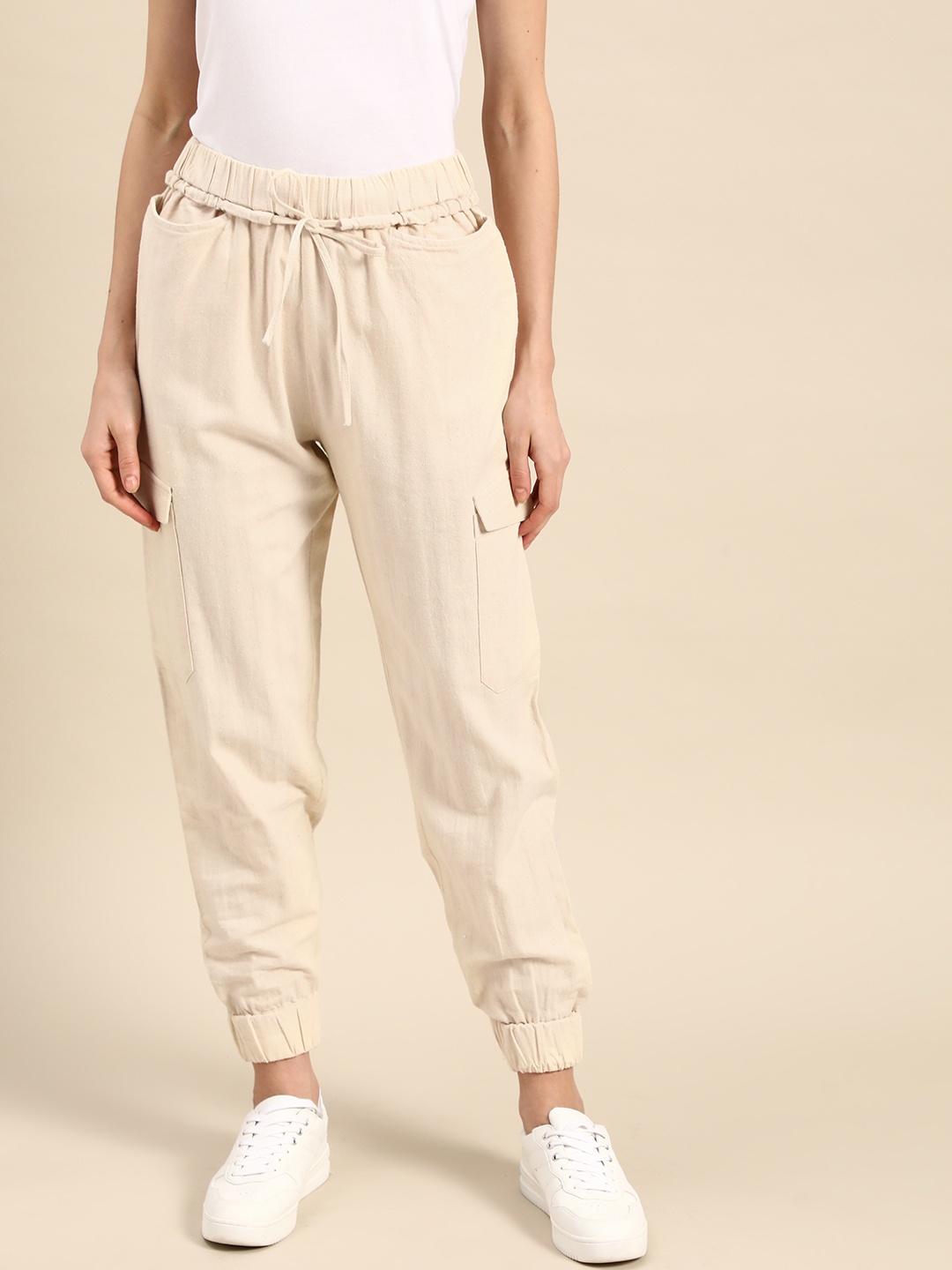 

ether Kora Collection Women Beige Sustainable Unbleached Fabric Solid Cargo Trousers