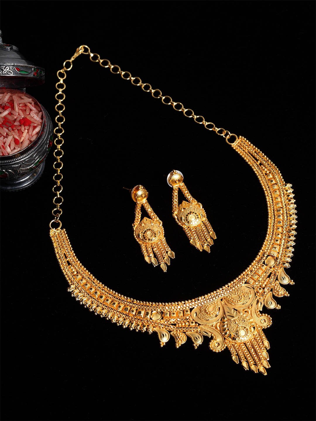 

PANASH Gold-Plated Handcrafted Traditional Choker Jewellery Set