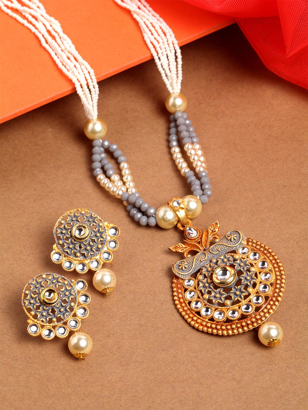 

PANASH Gold Plated Grey & White Pearl Baded & Stone Studded Handacrafted Jewellery Set