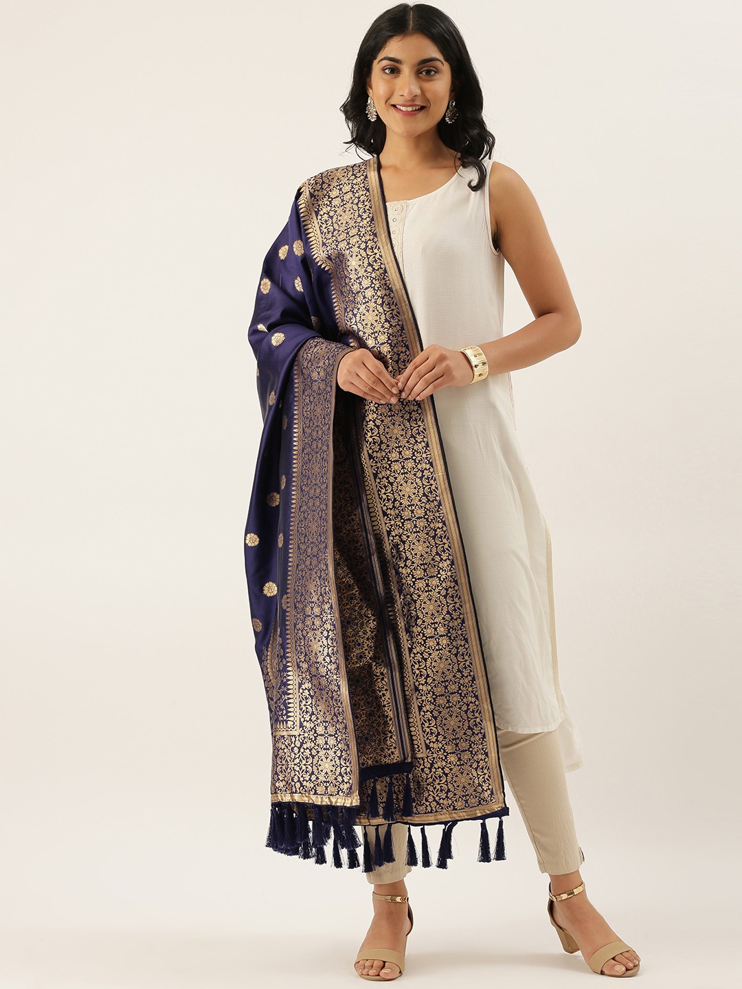 

VASTRANAND Navy Blue & Golden Woven Design Dupatta