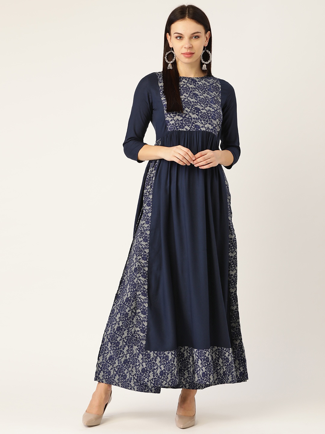 

Cottinfab Women Navy Blue & Grey Yoke Design Kurta with Palazzos