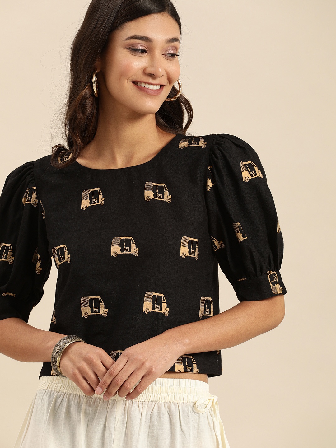

Varanga Black Quirky Auto Printed Puff Sleeves Top