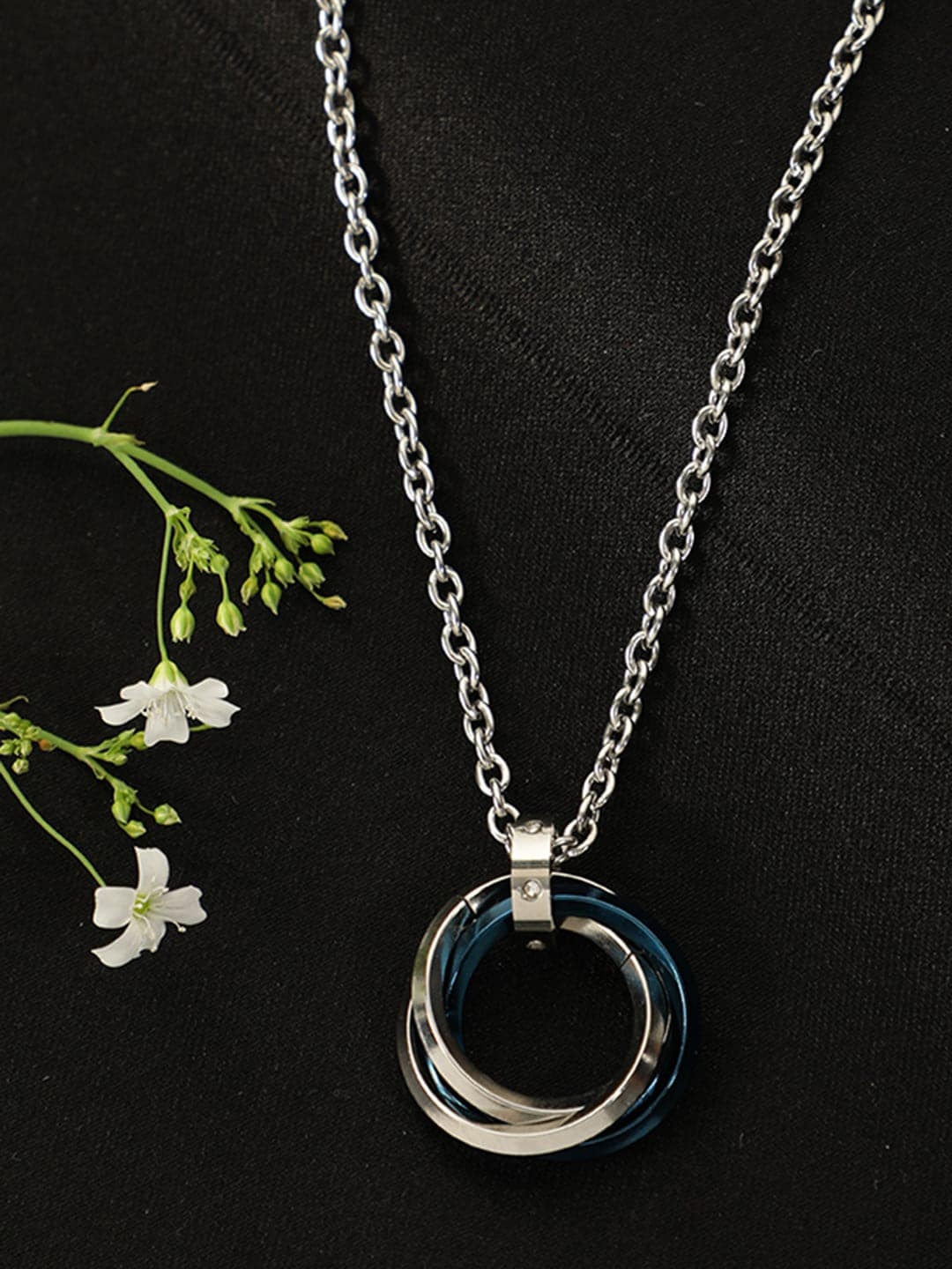 

AQUASTREET Men Silver-Plated & Blue CZ Studded Pendant With Chain