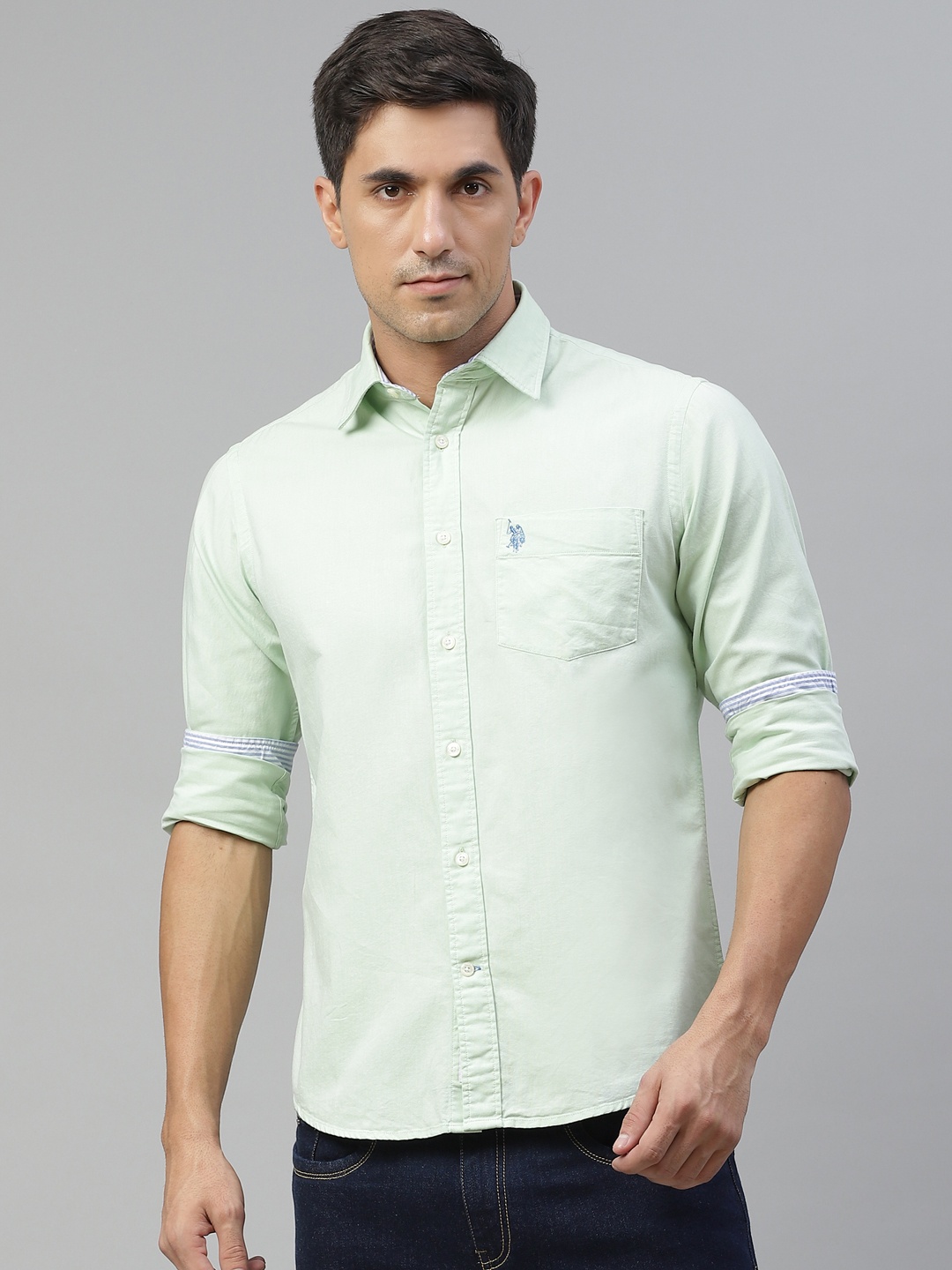 

U. S. Polo Assn. Men Green Solid Pure Cotton Tailored Fit Casual Shirt