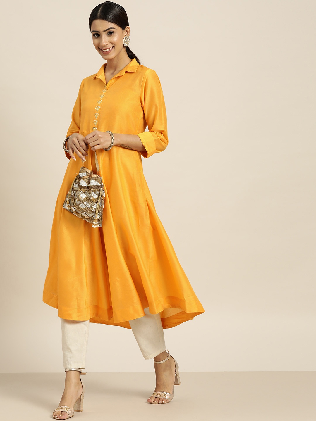 

Sangria Women Mustard Yellow & Gold Thread Work & Sequinned Detail High-Low Anarkali Kurta