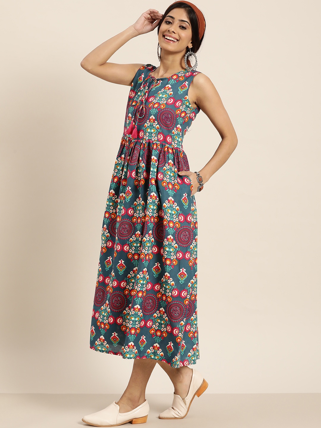 

Sangria Women Teal Blue & Pink Printed A-Line Dress