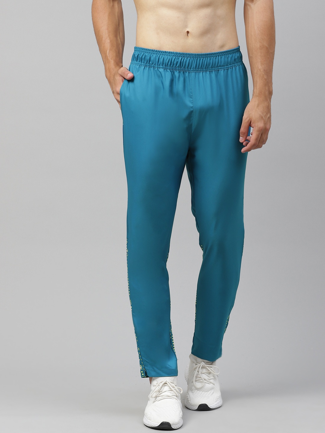 

HRX By Hrithik Roshan Men Blue Beast Typographic Slim Rapid-Dry Running Track Pants