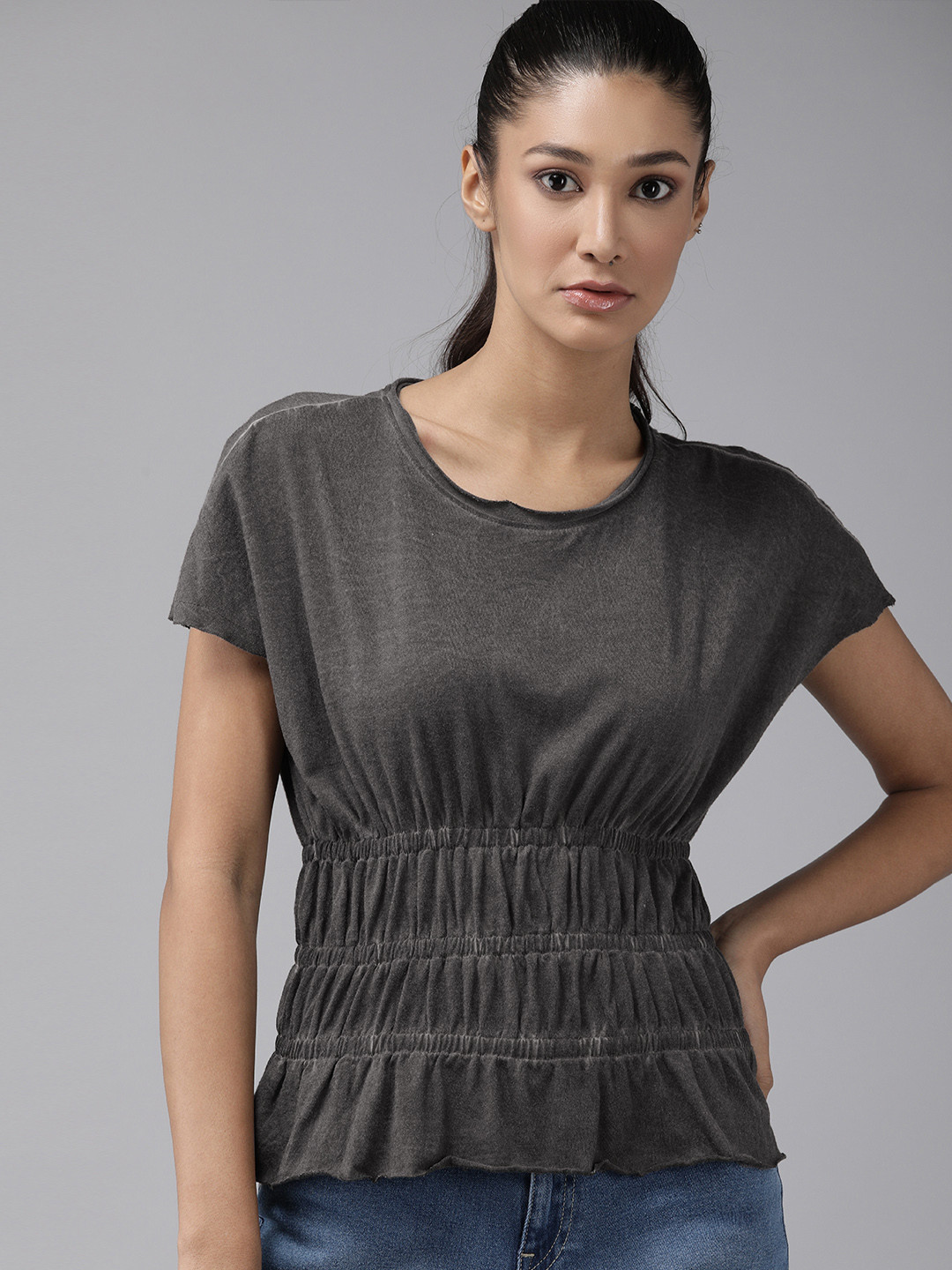 

The Roadster Lifestyle Co Charcoal Grey Solid Cinched Waist Top